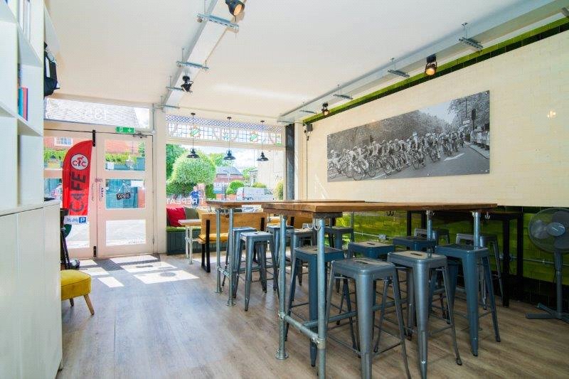 Sheen Lane, London, SW14 gallery 3