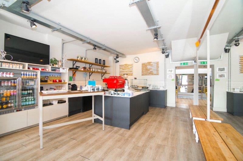 Sheen Lane, London, SW14 gallery 4