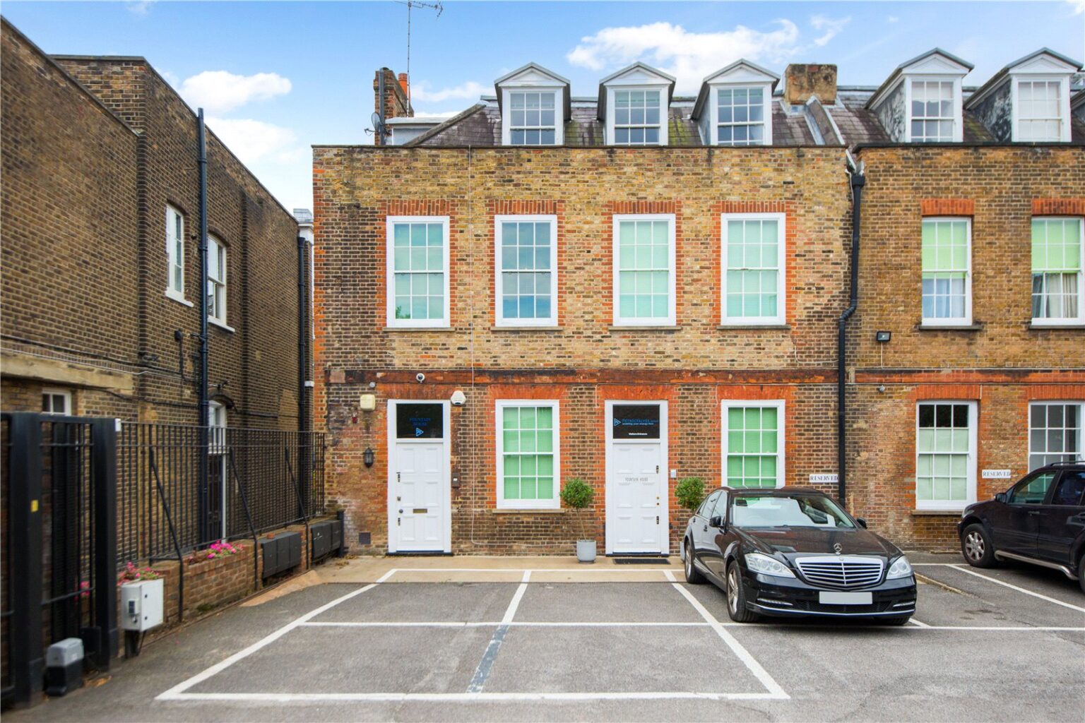 Holbrooke Place, Richmond, TW10 gallery 1