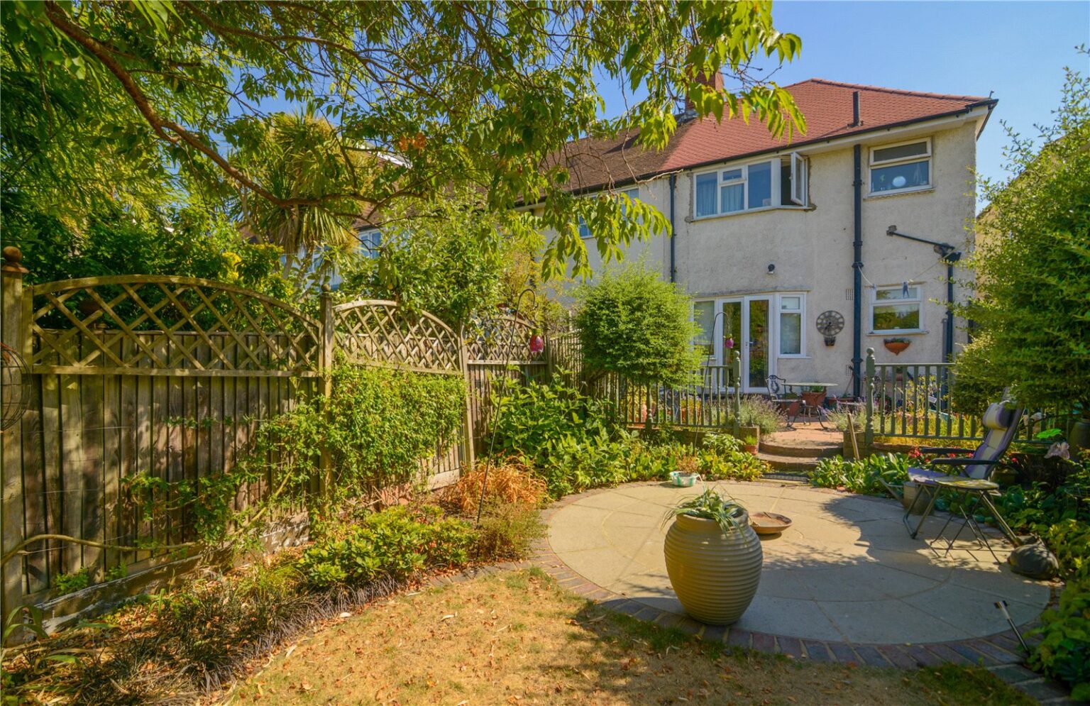 Lisbon Avenue, Twickenham, TW2 gallery 2