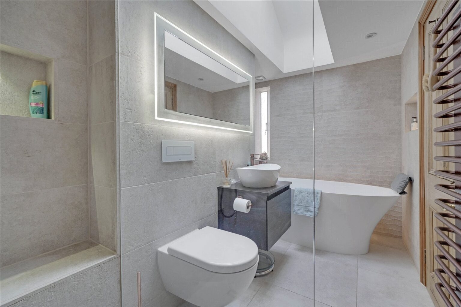 Ferry Road, Twickenham, TW1 gallery 13