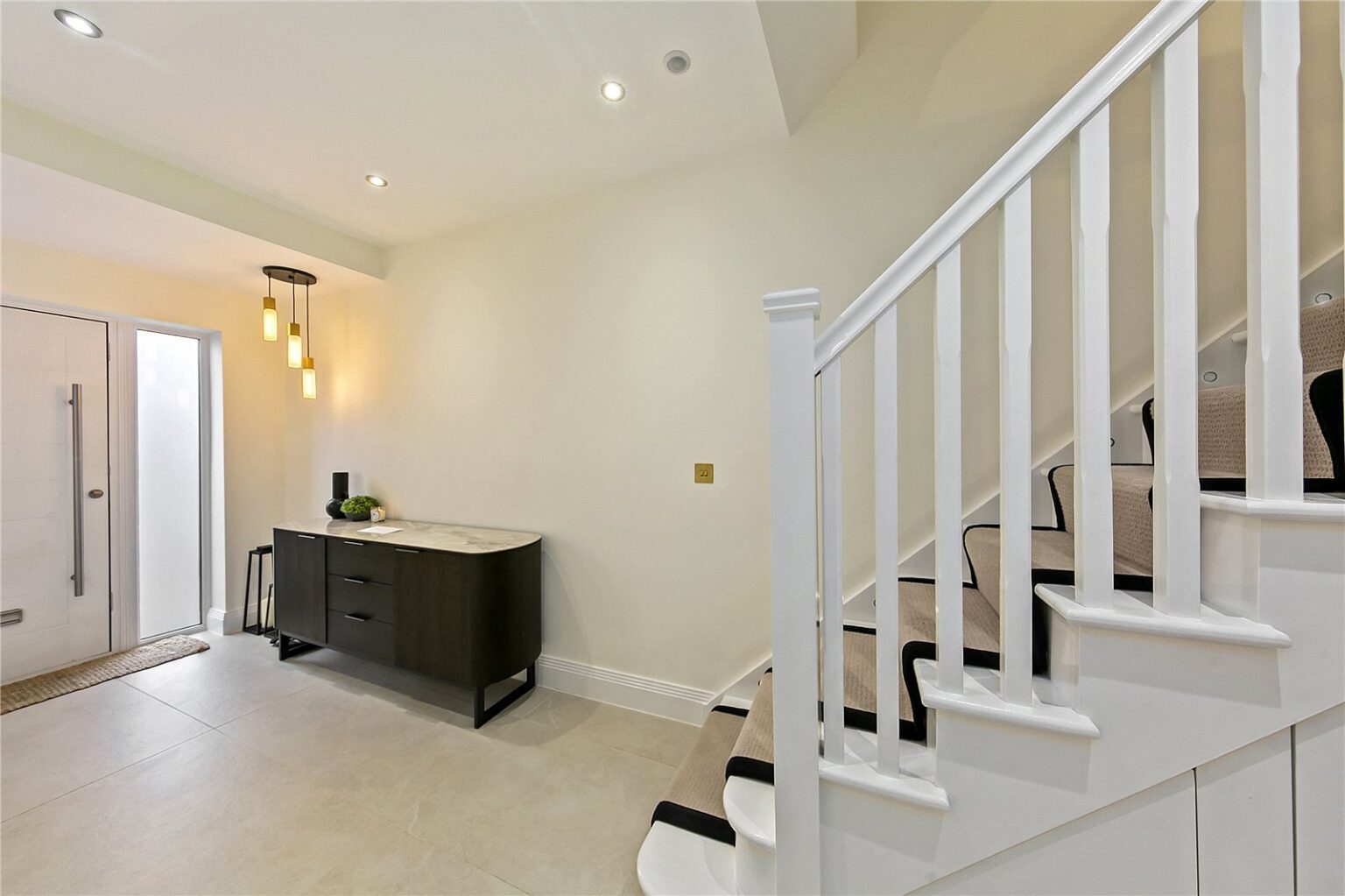 Kendrey Gardens, Twickenham, TW2 gallery 12