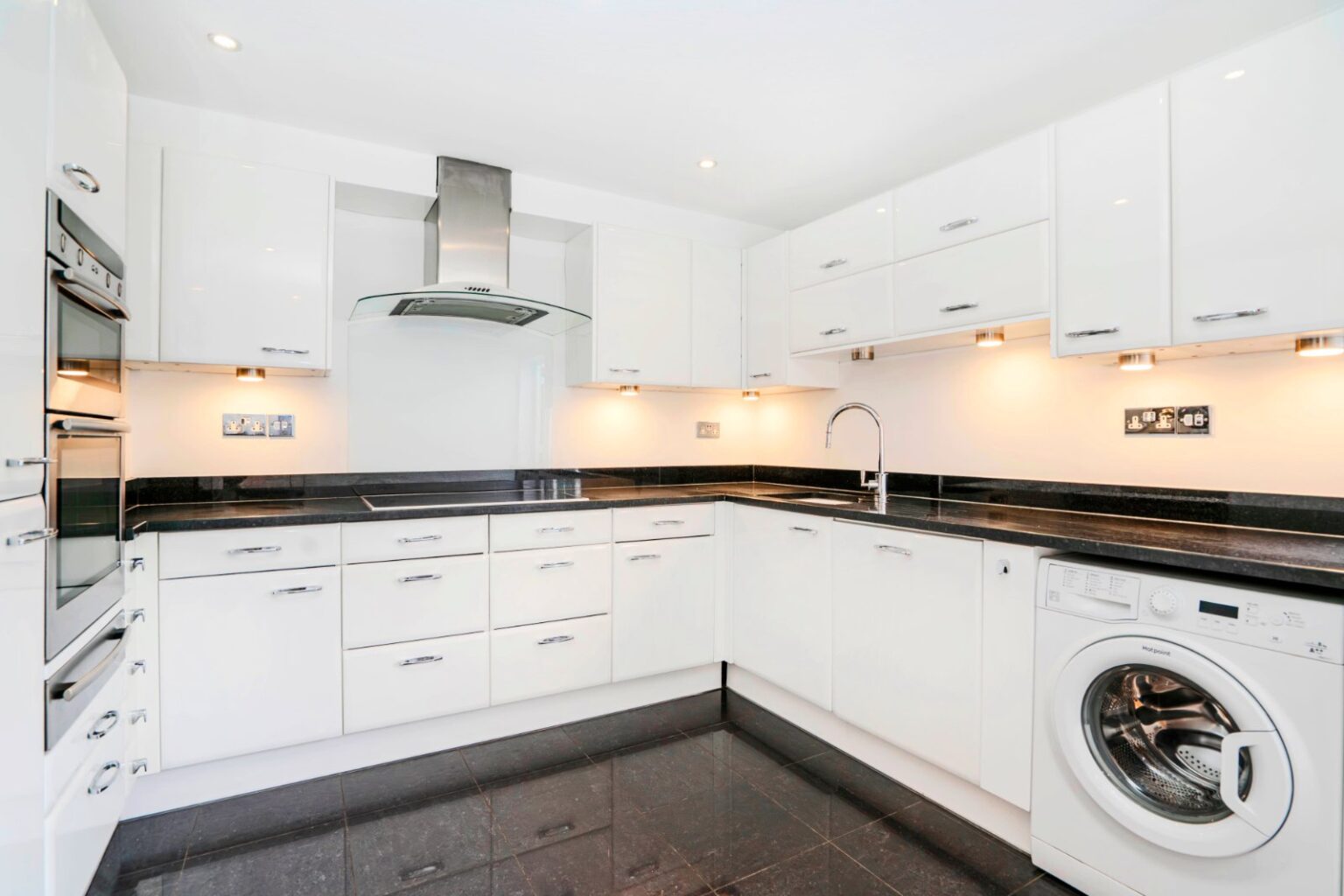 Clonmel Road, Teddington, TW11 gallery 13