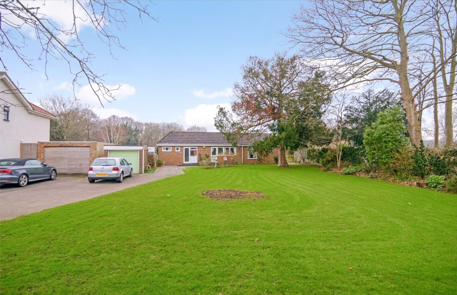 Queen Elizabeth Walk, London, SW13 gallery 1