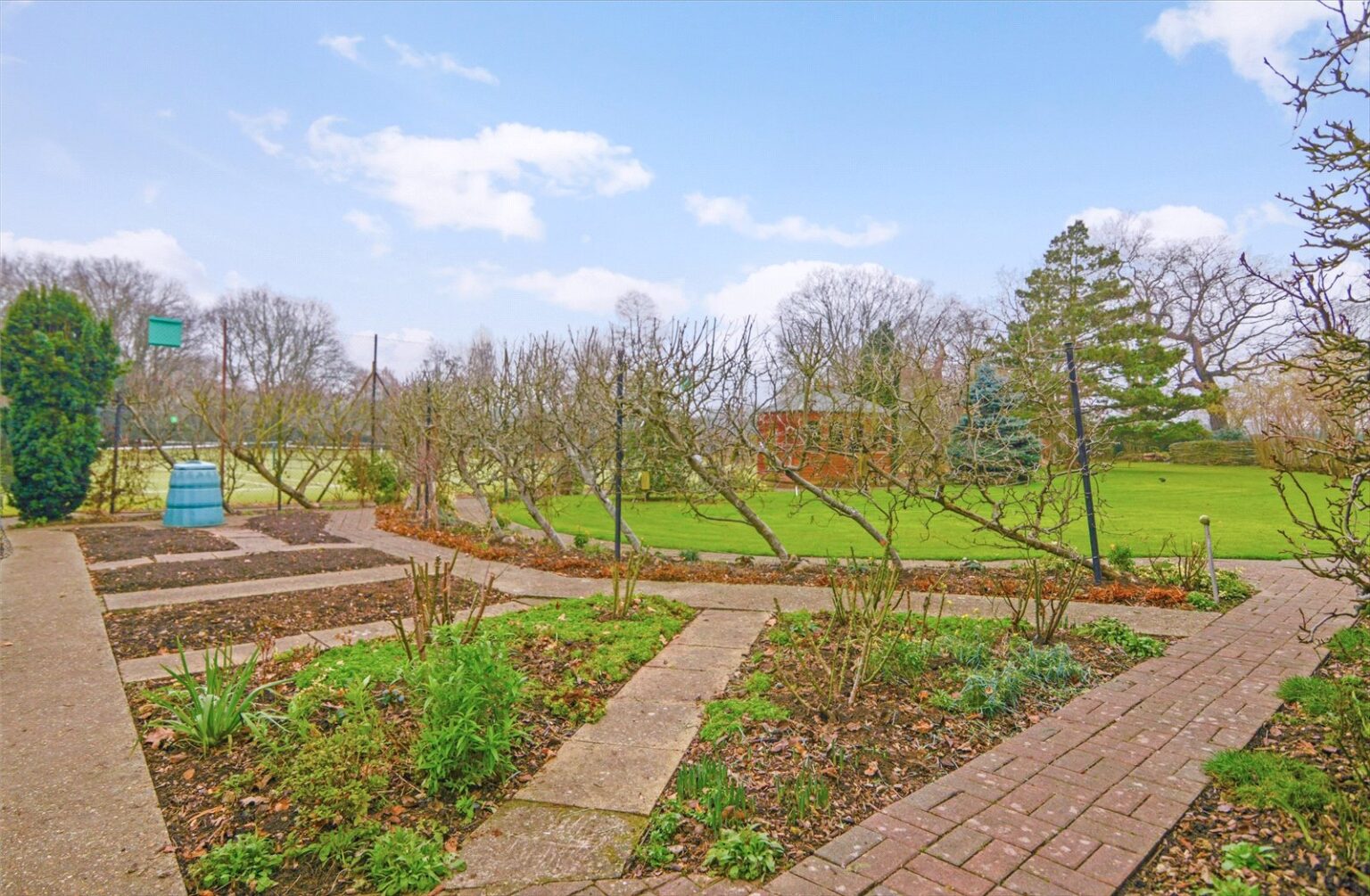 Queen Elizabeth Walk, London, SW13 gallery 19