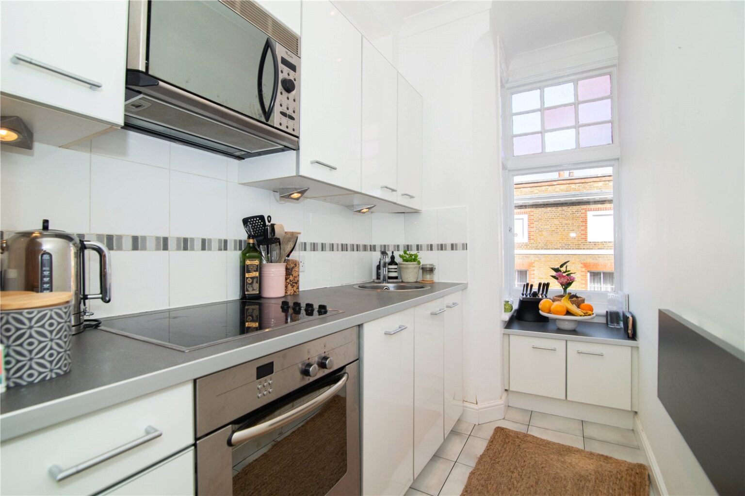 The Hermitage, Richmond, TW10 gallery 4