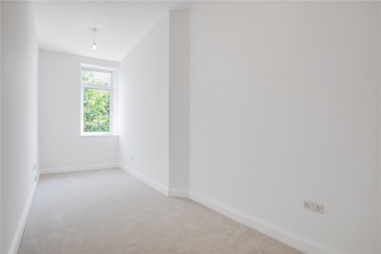 Vineyard Path, London, SW14 gallery 7