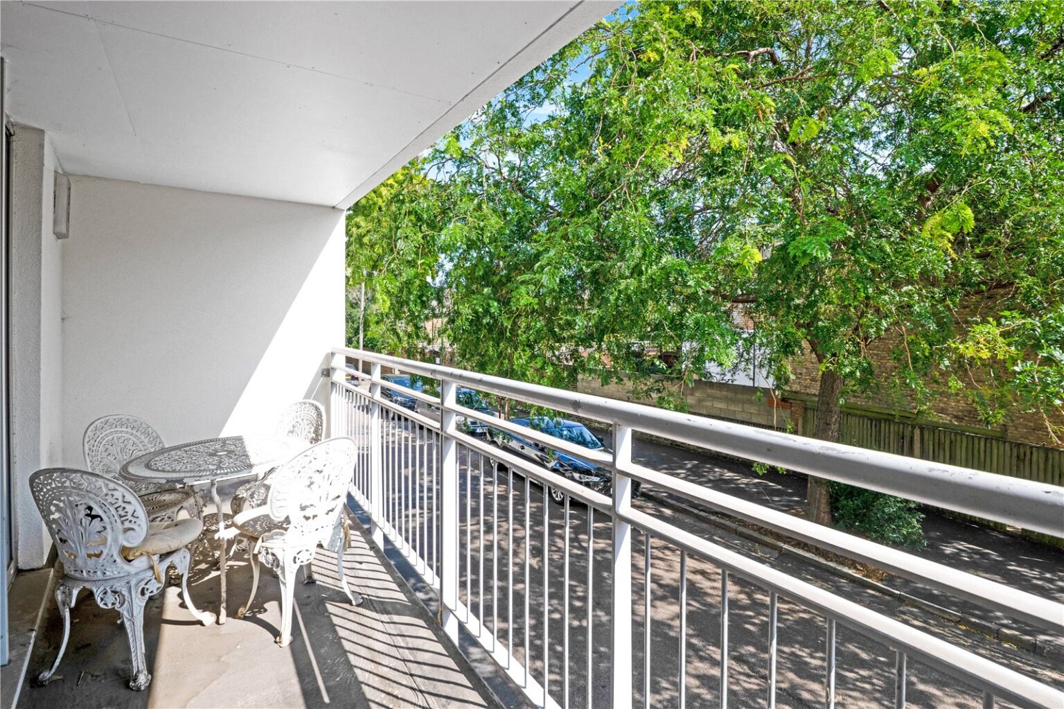 Vineyard Path, London, SW14 gallery 15