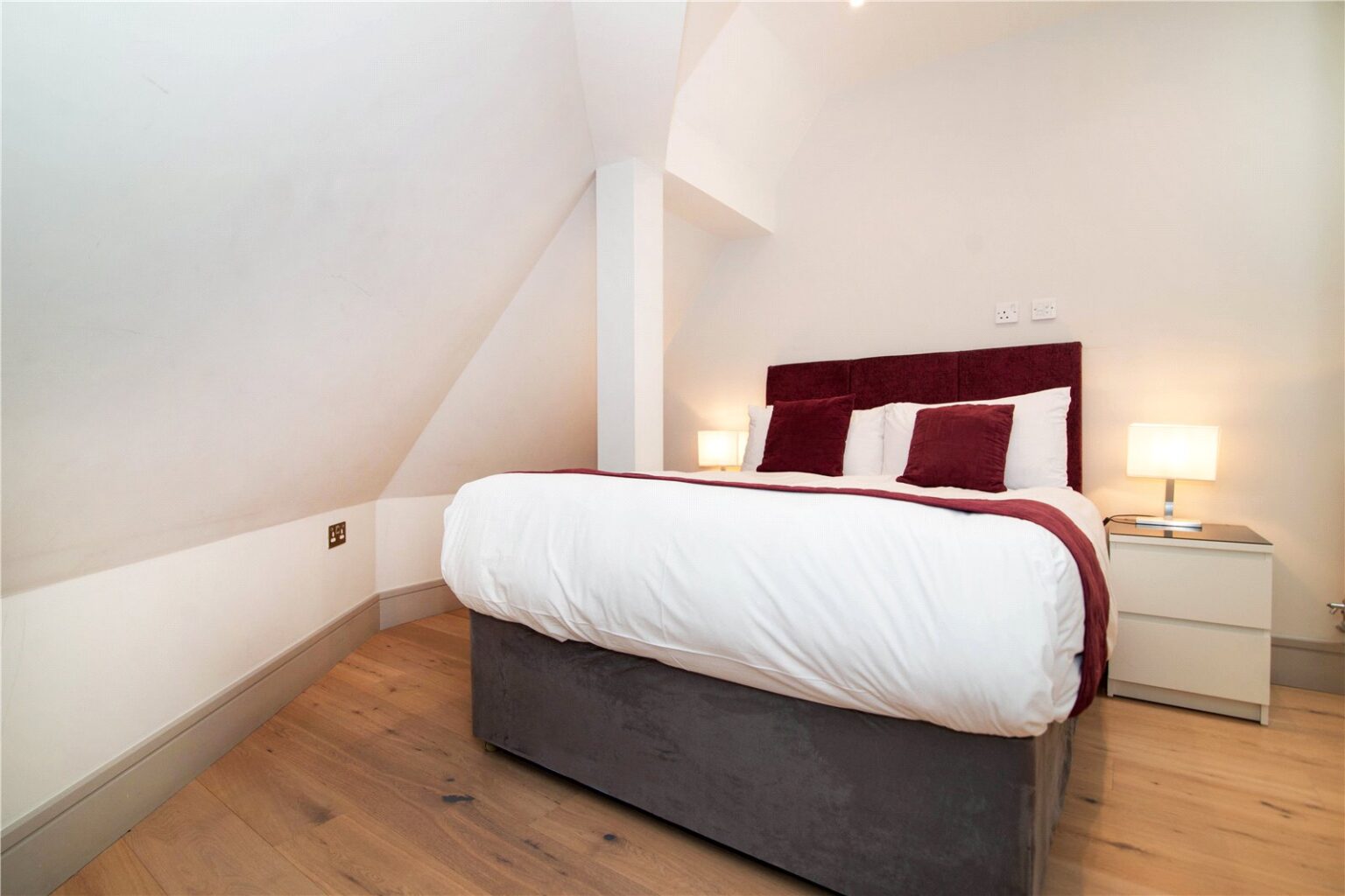 The Quadrant, Richmond, TW9 gallery 7