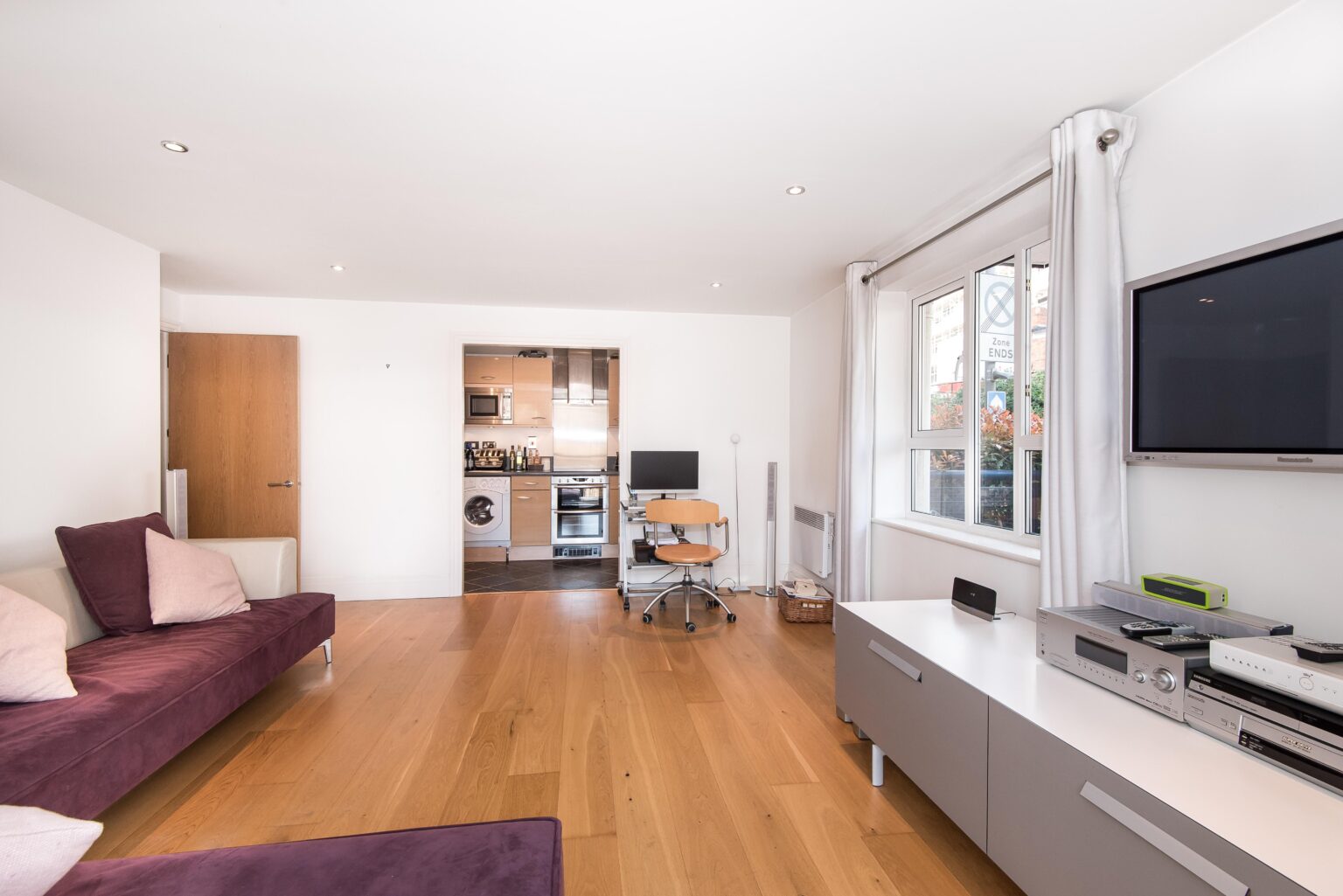 Royal Quarter, Seven Kings Way, Kingston upon Thames, KT2 gallery 3