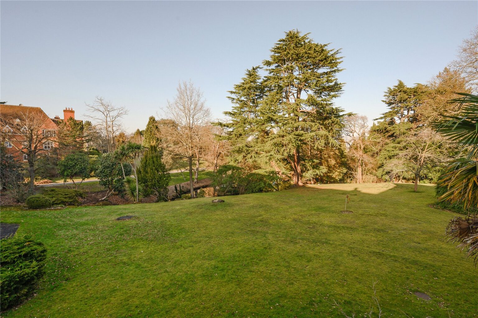 The Water Gardens, Warren Road, KT2 gallery 21