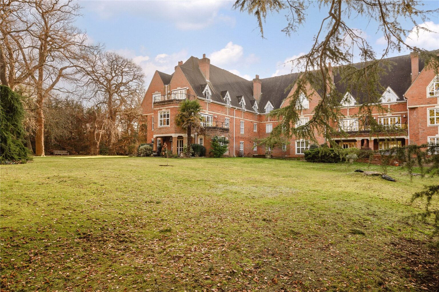 The Water Gardens, Warren Road, KT2 gallery 1