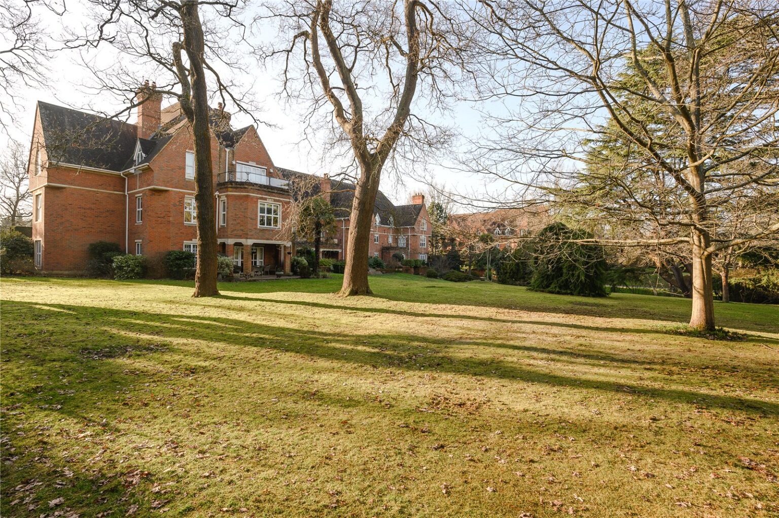 The Water Gardens, Warren Road, KT2 gallery 23