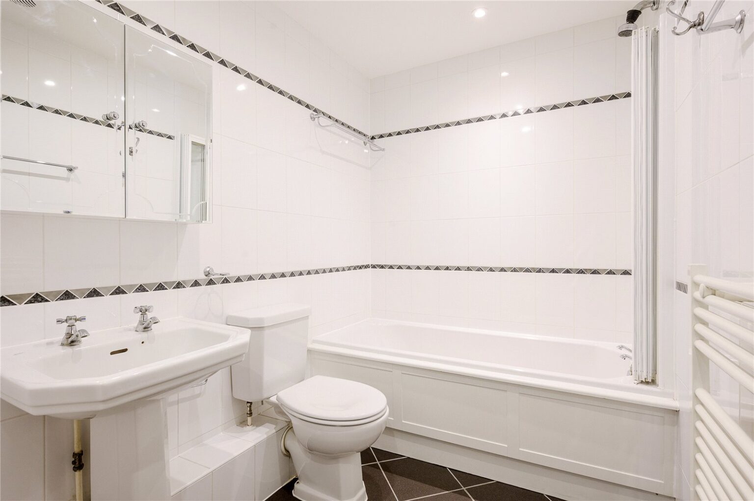 Charter Quay, Kingston upon Thames, KT1 gallery 6