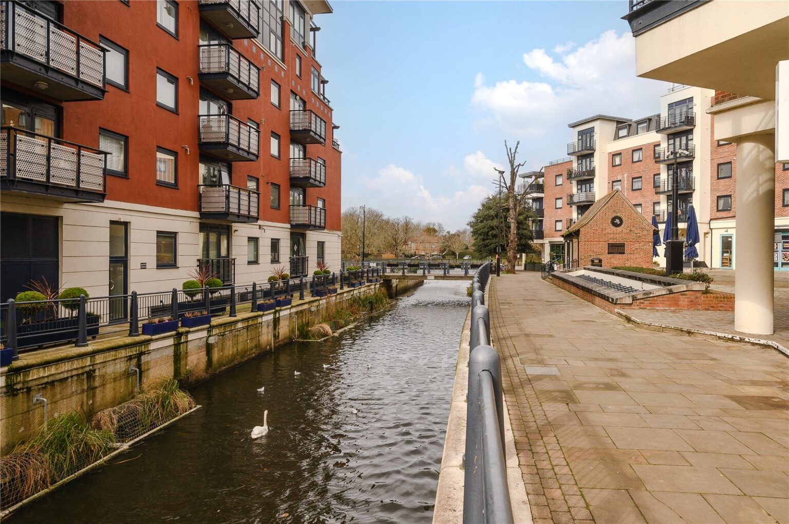 Charter Quay, Kingston upon Thames, KT1 gallery 12