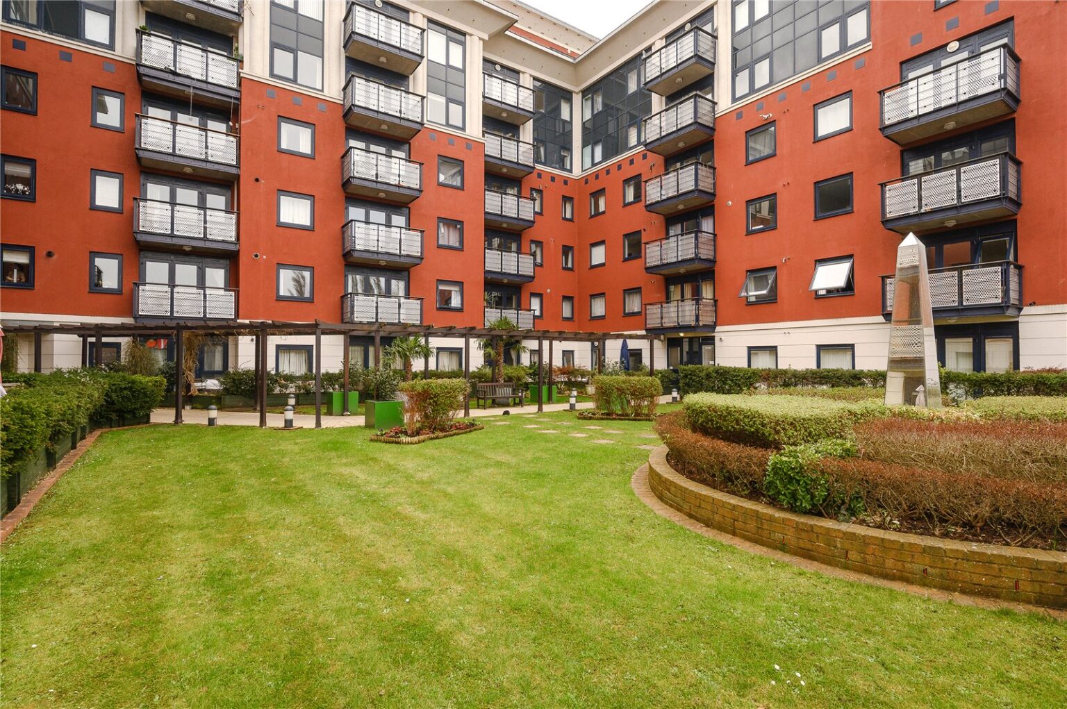 Charter Quay, Kingston upon Thames, KT1 gallery 14