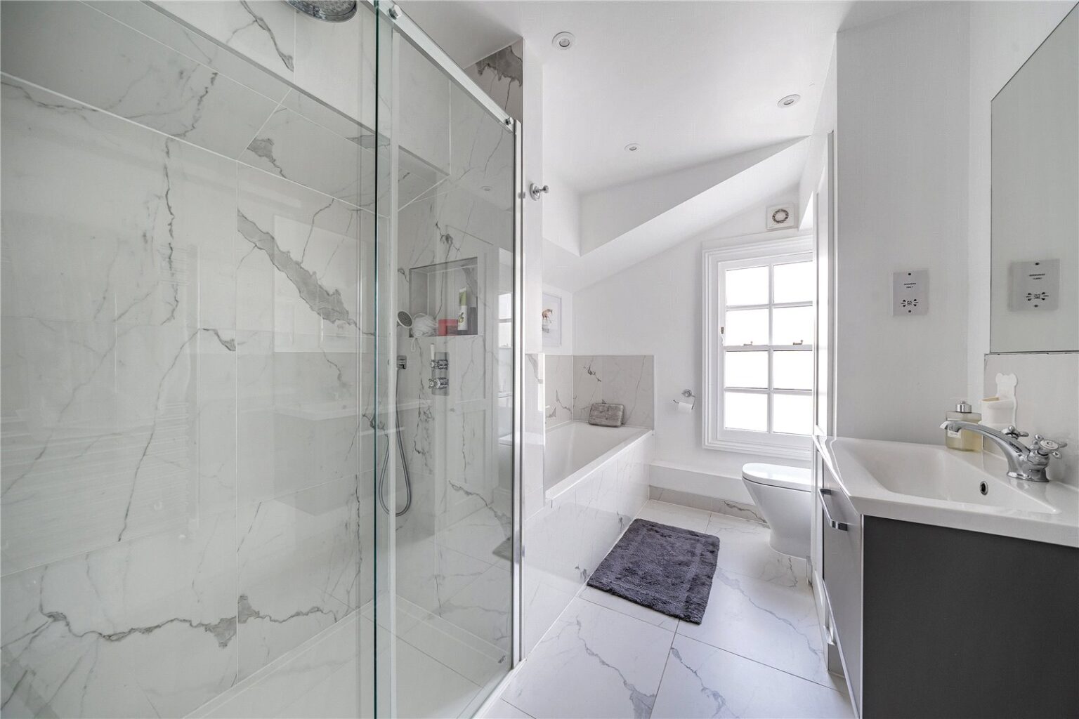 Acre Road, Kingston upon Thames, KT2 gallery 5