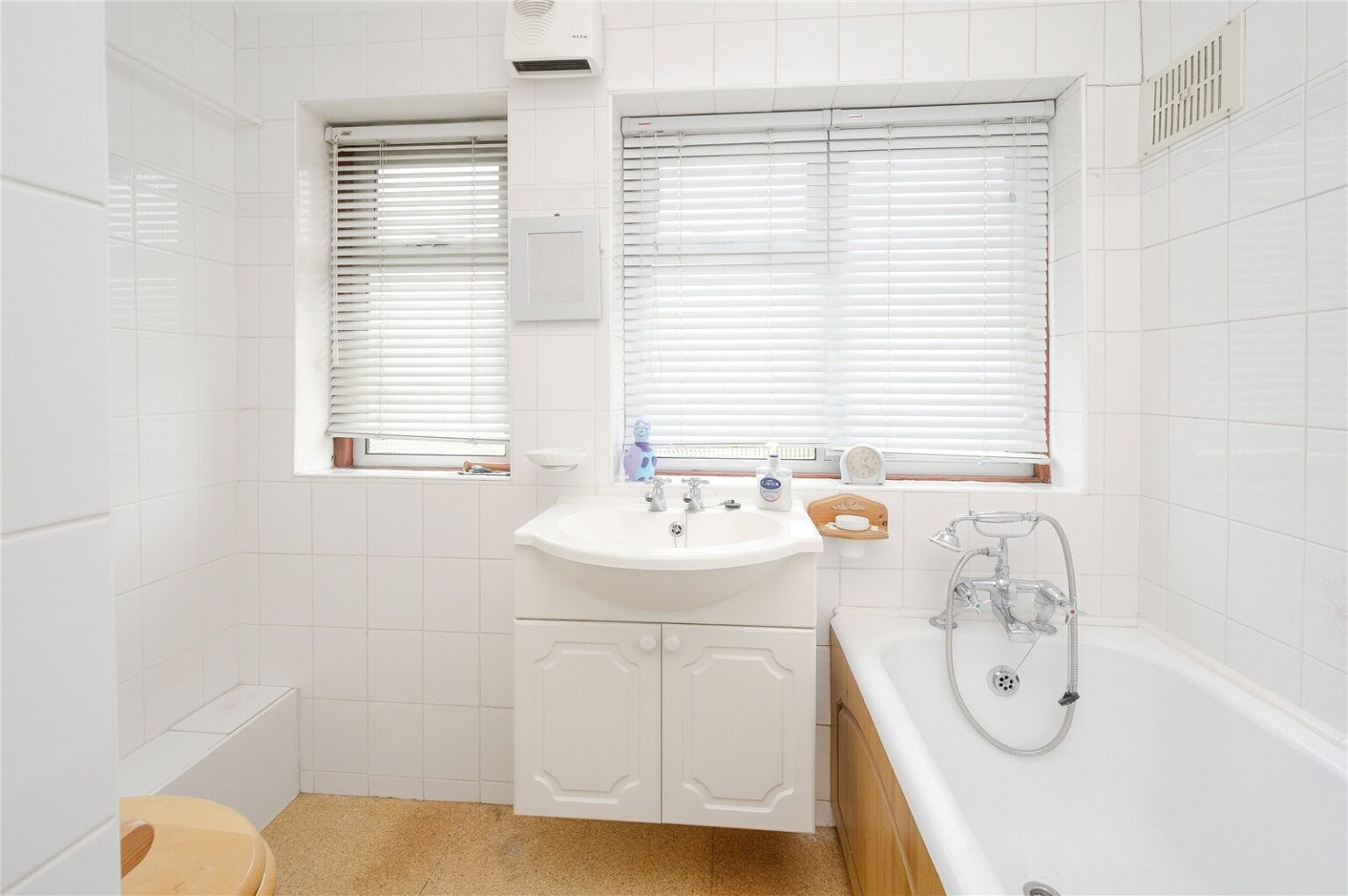 Cardinal Avenue, Kingston upon Thames, KT2 gallery 7