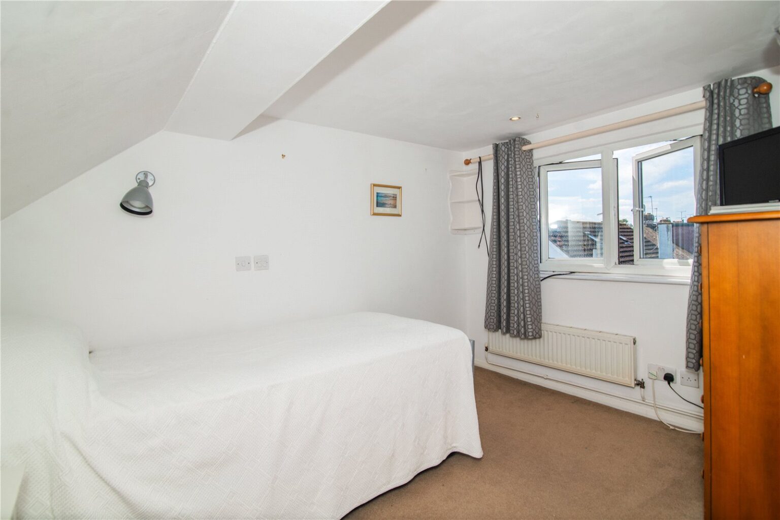 Cardinal Avenue, Kingston upon Thames, KT2 gallery 9