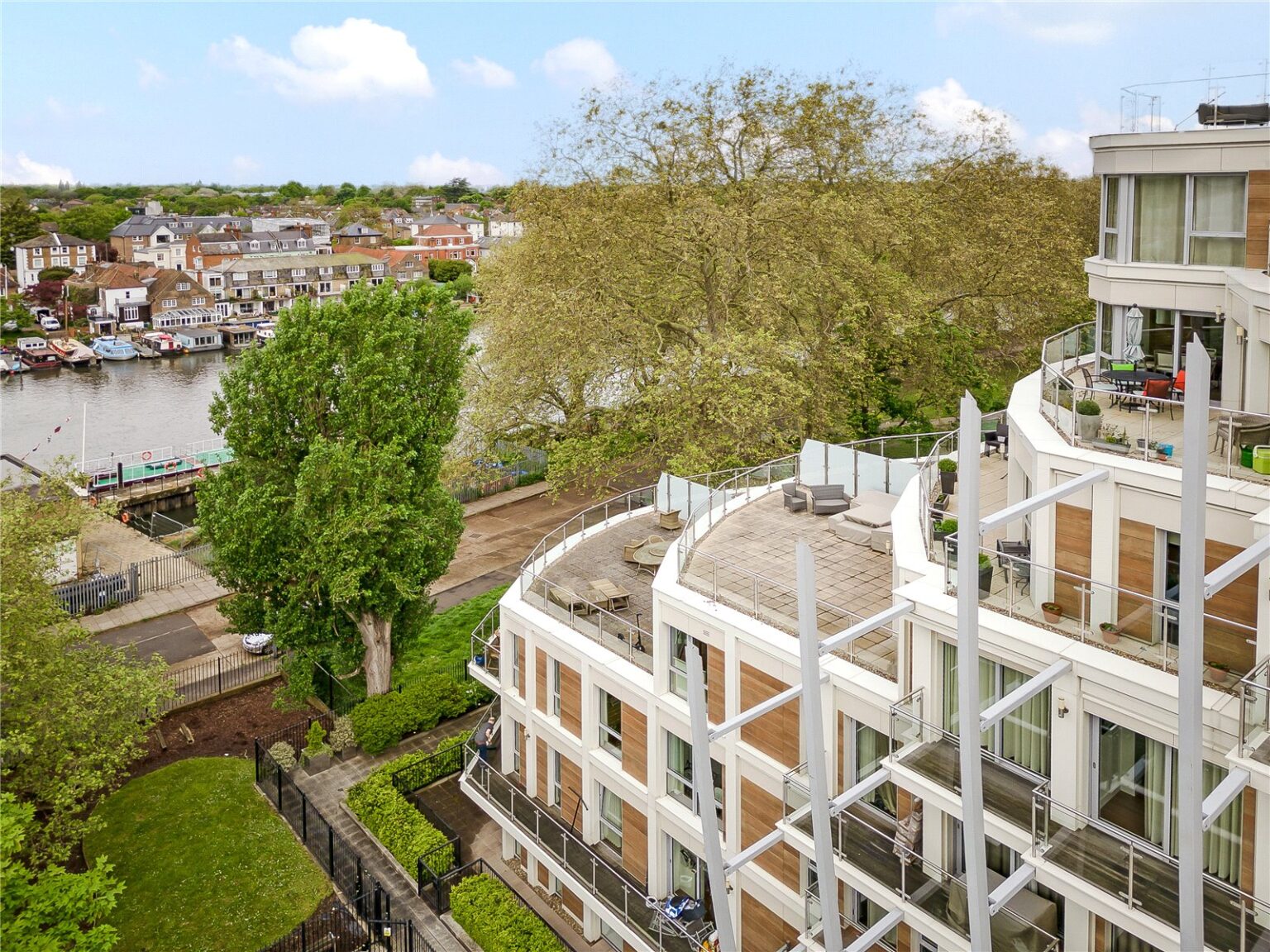 Kingston Riverside, Henry Macaulay Avenue, KT2 gallery 20