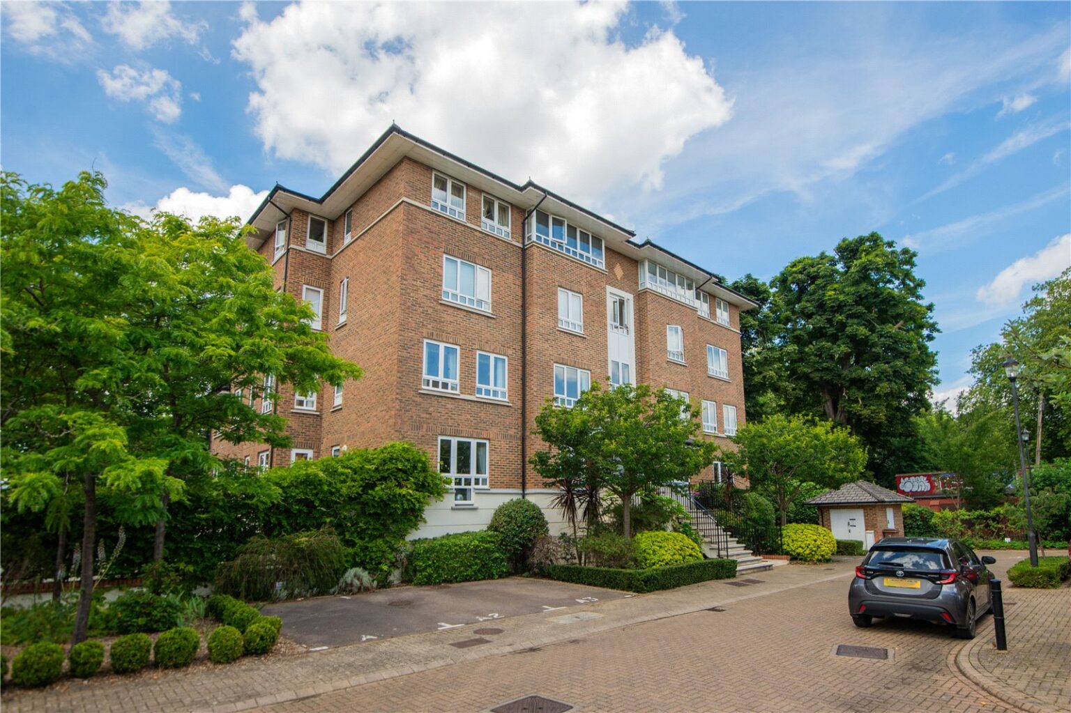 Canbury Place, Samuel Gray Gardens, KT2 gallery 1