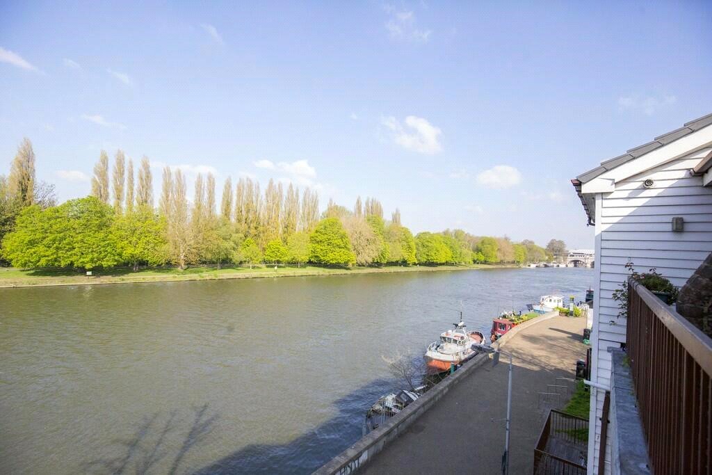 Ram Passage, Kingston upon Thames, KT1 gallery 13