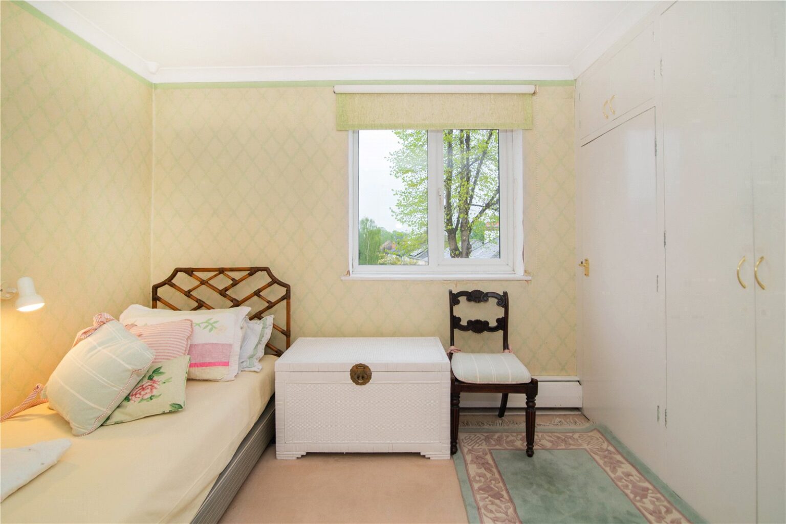 Ladderstile Ride, Kingston upon Thames, KT2 gallery 13