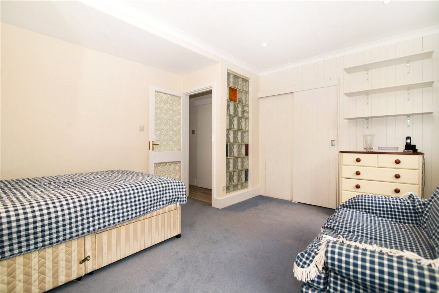 Ladderstile Ride, Kingston upon Thames, KT2 gallery 14