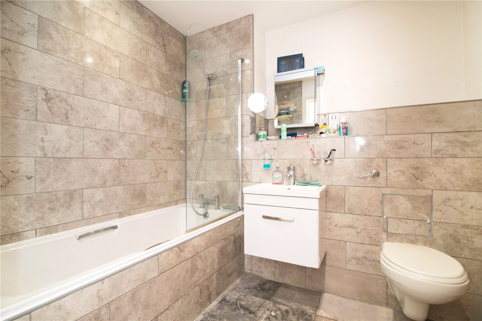 The Bittoms, Kingston upon Thames, KT1 gallery 7