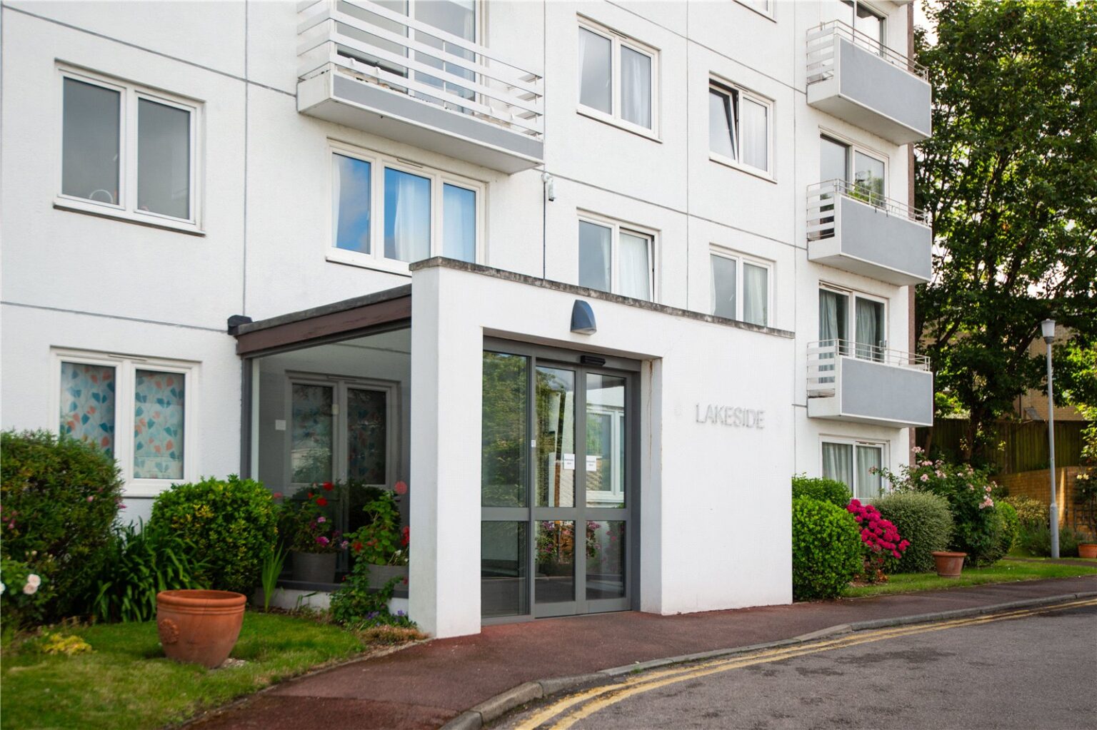 Eaton Drive, Kingston upon Thames, KT2 gallery 13