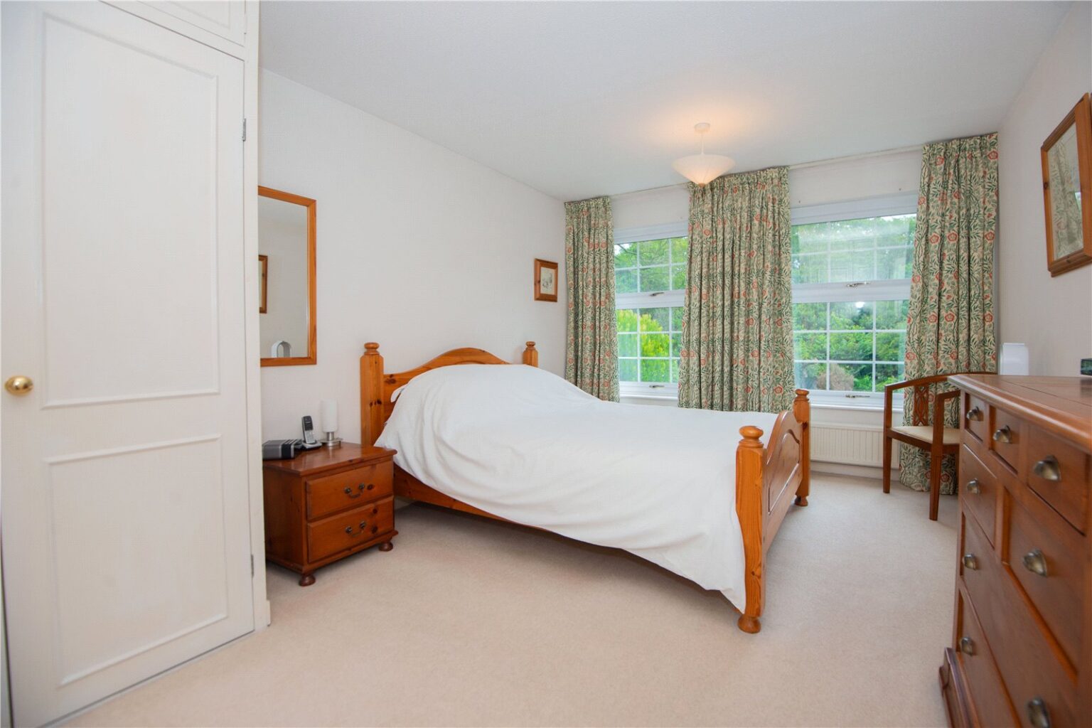 The Shires, Church Road, TW10 gallery 10