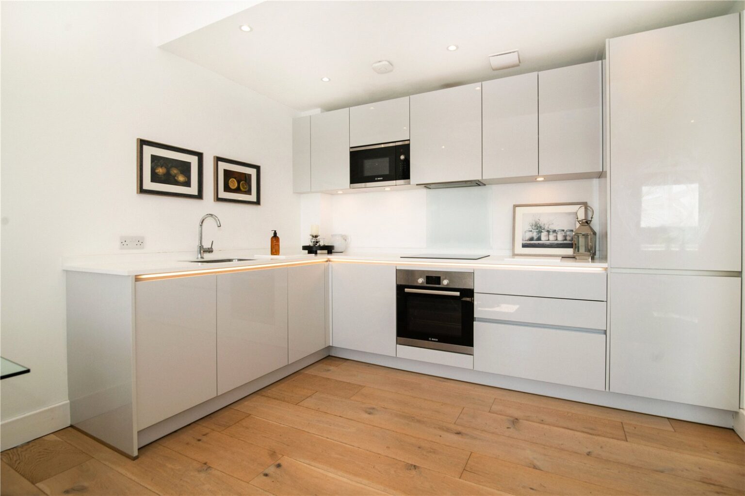 Bardolph Road, Richmond, TW9 gallery 4