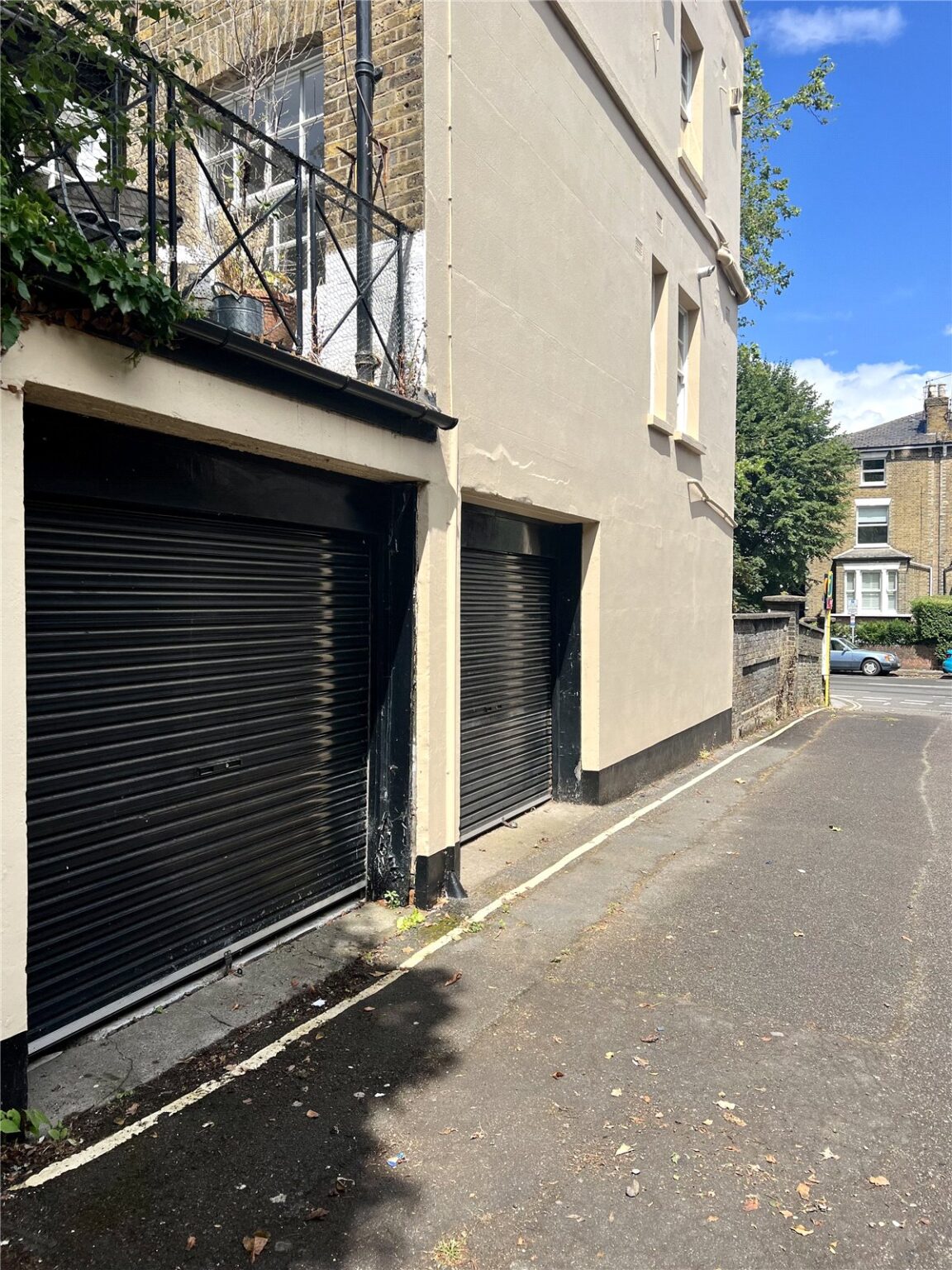 Sheen Road, Richmond, TW9 gallery 1