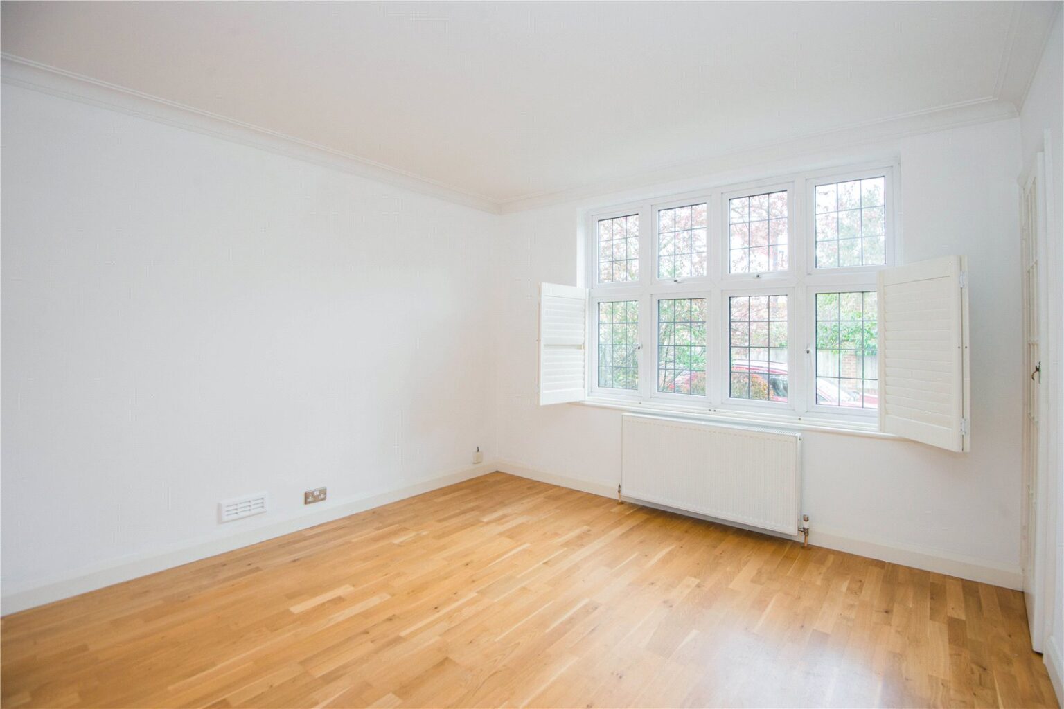 Vicarage Drive, East Sheen, SW14 gallery 4