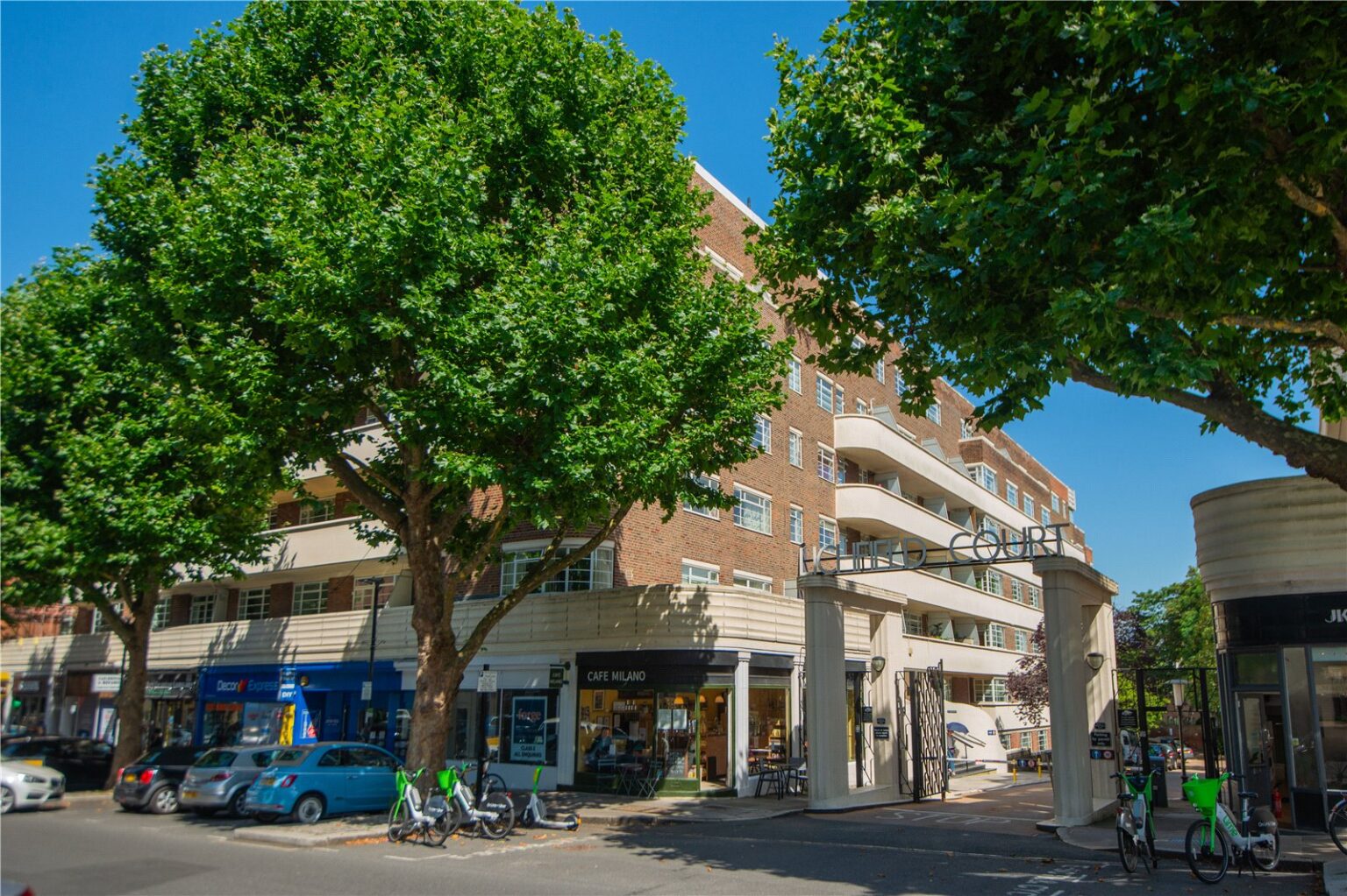 Sheen Road, Richmond, TW9 gallery 1