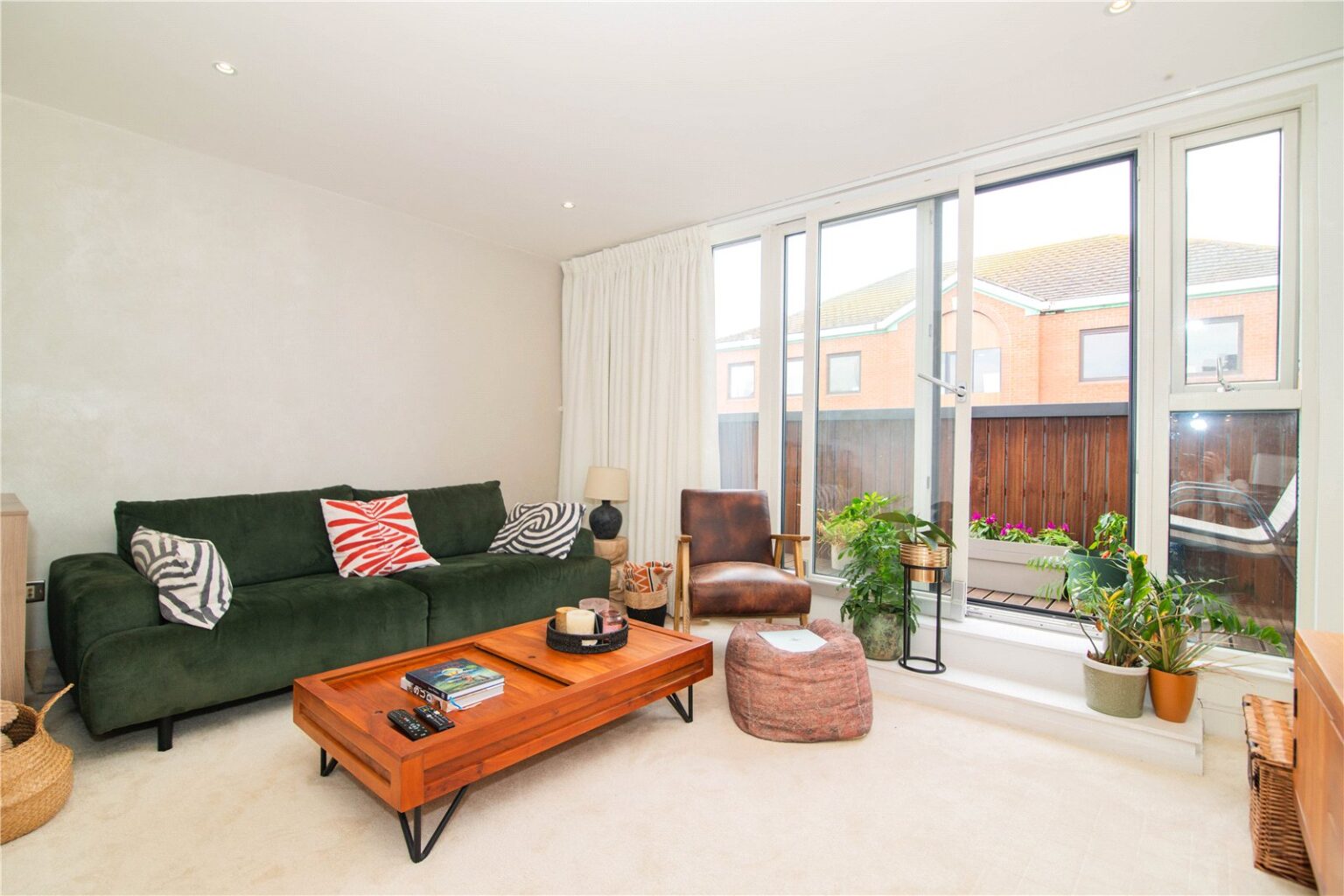 Orchard Road, Richmond, TW9 gallery 2