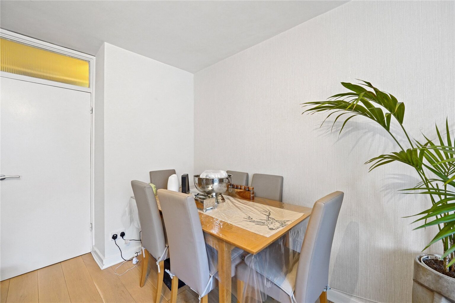 Spring Grove Road, Richmond, TW10 gallery 3