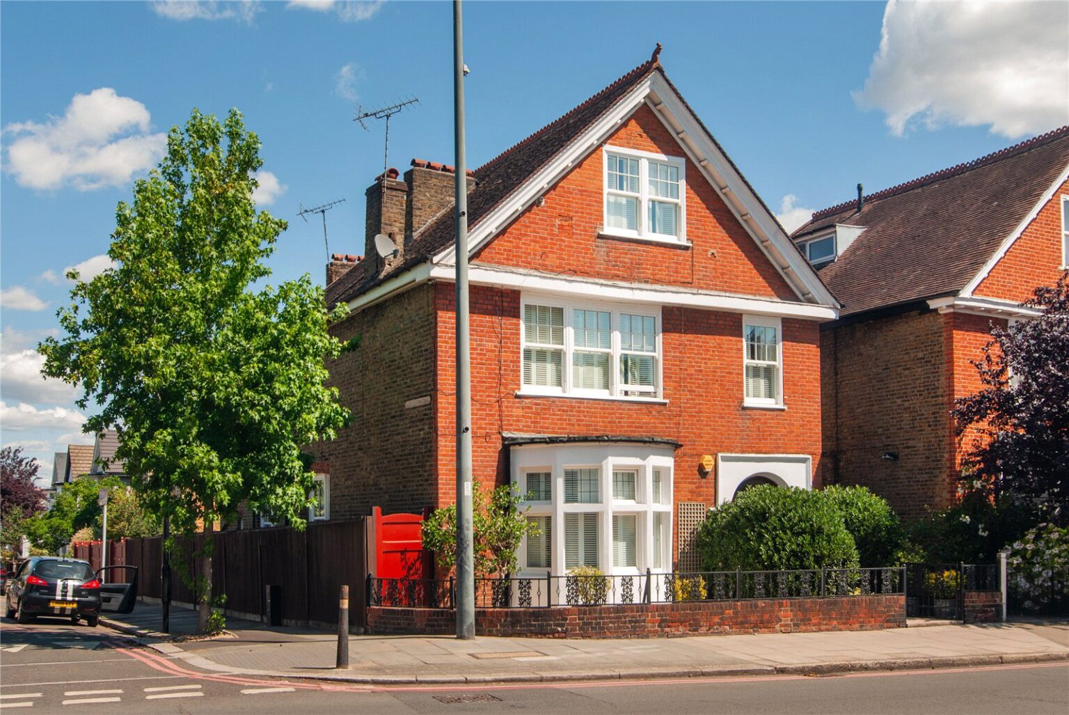 Upper Richmond Road West, London, SW14 gallery 1