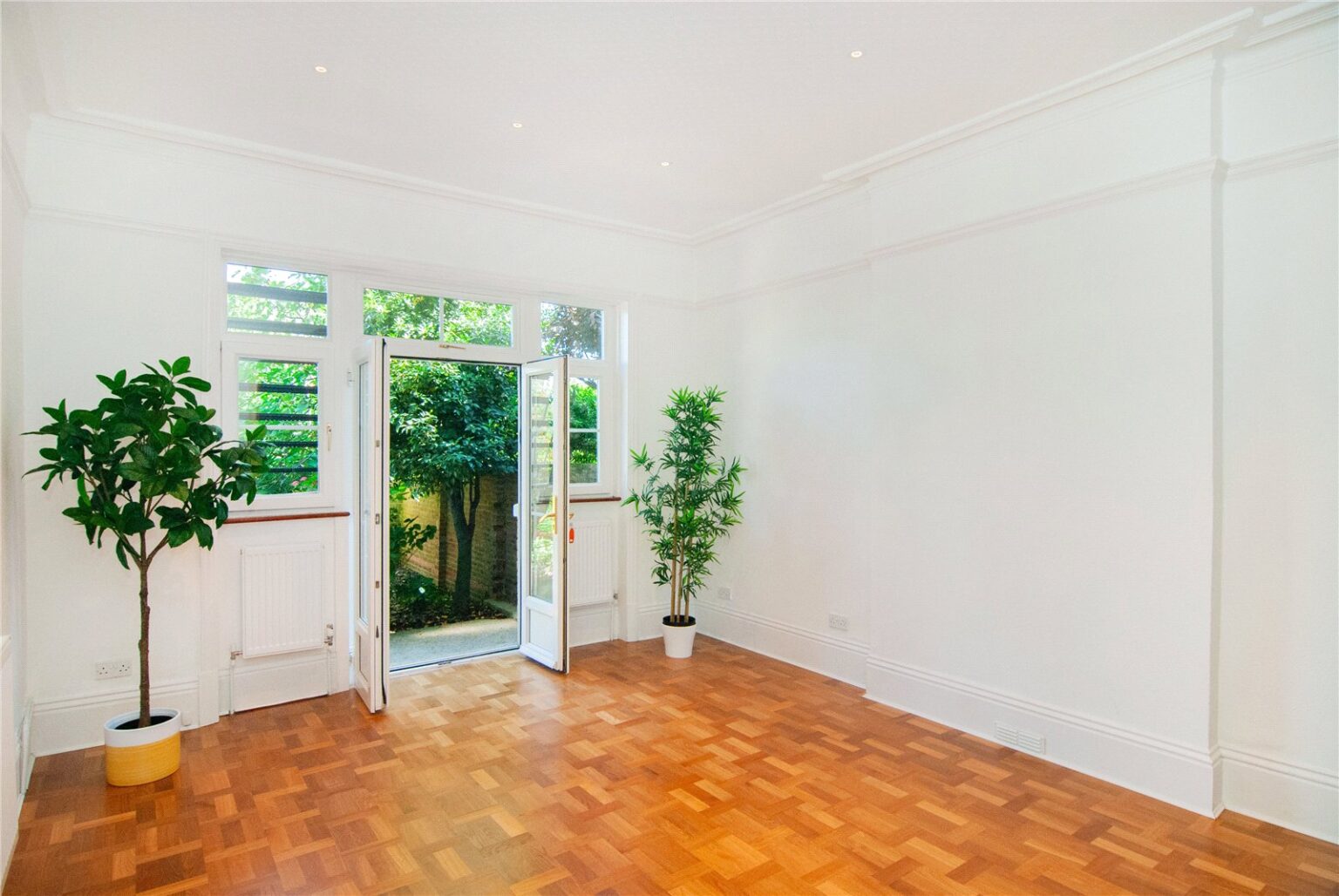 Upper Richmond Road West, London, SW14 gallery 12