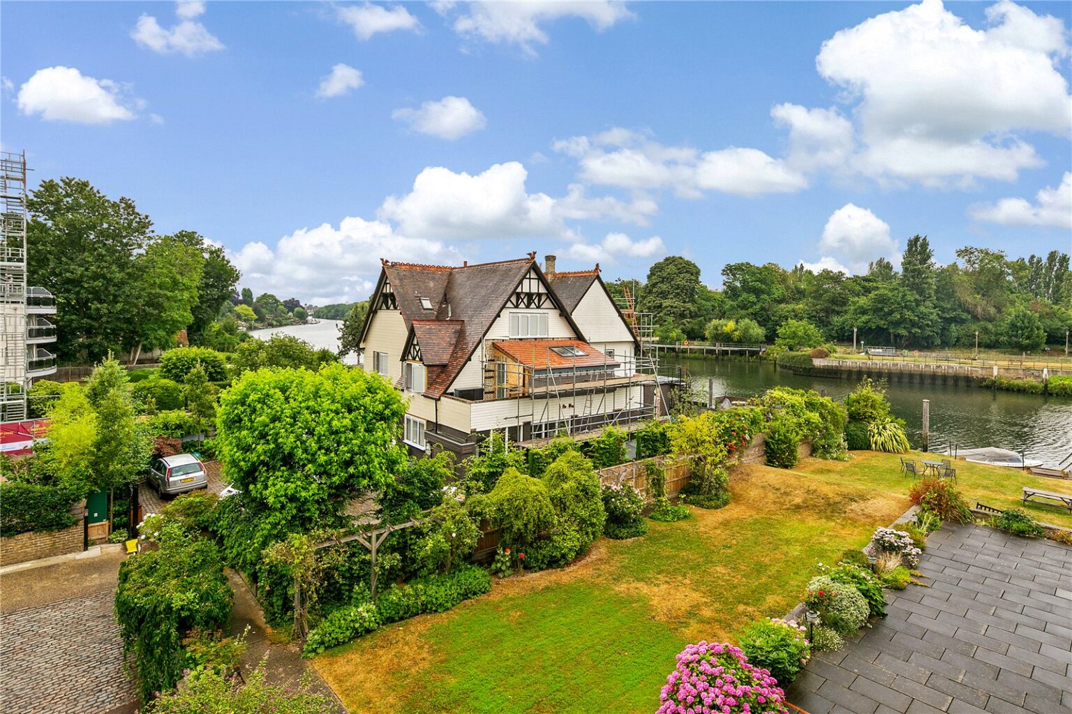 Twickenham Road, Teddington, TW11 gallery 1