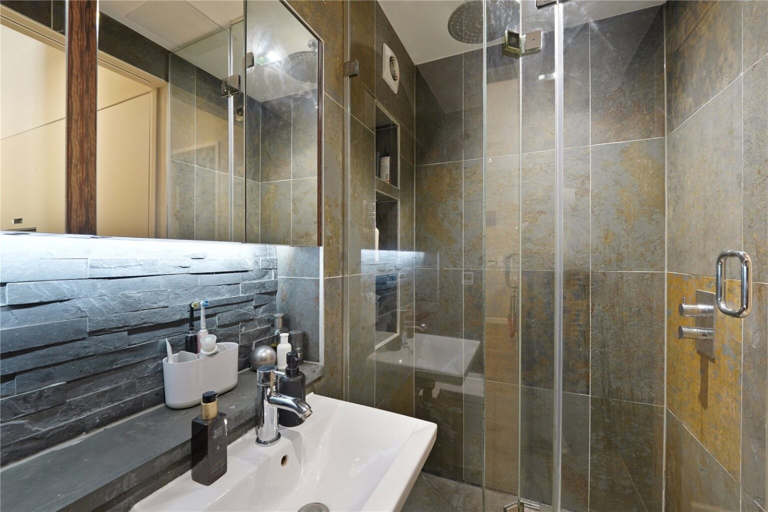 Kingsway Business Park, Oldfield Road, TW12 gallery 8