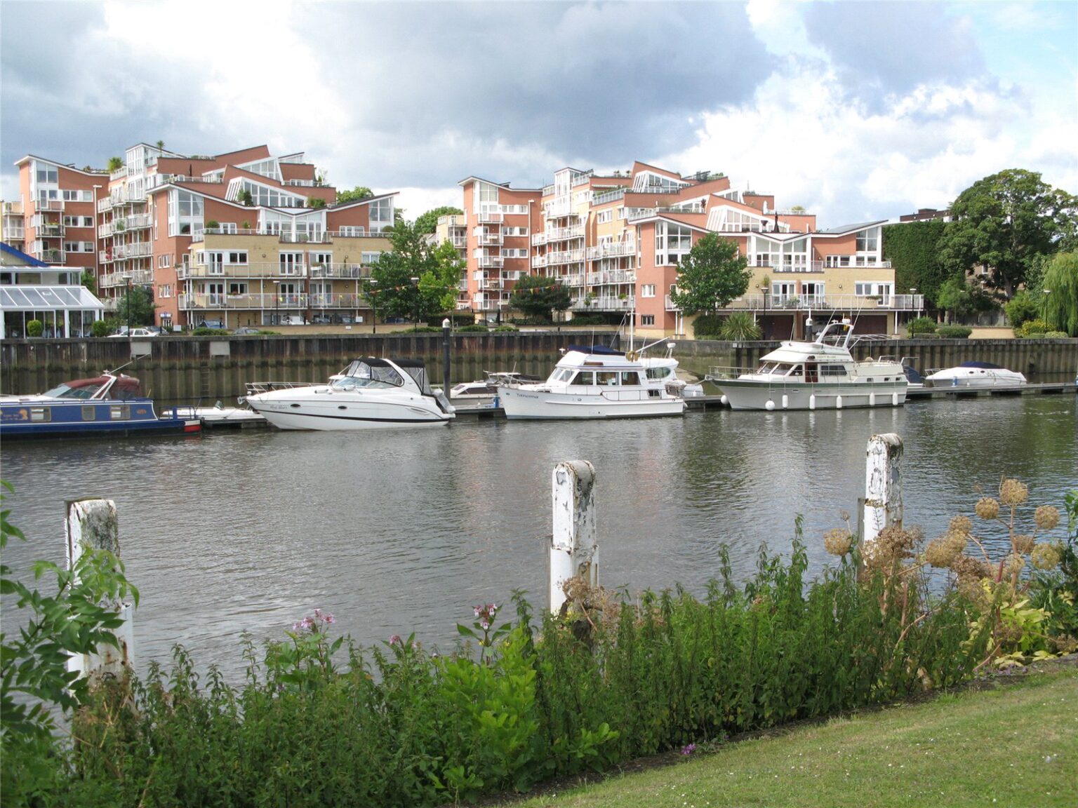 Twickenham Road, Teddington, TW11 gallery 4