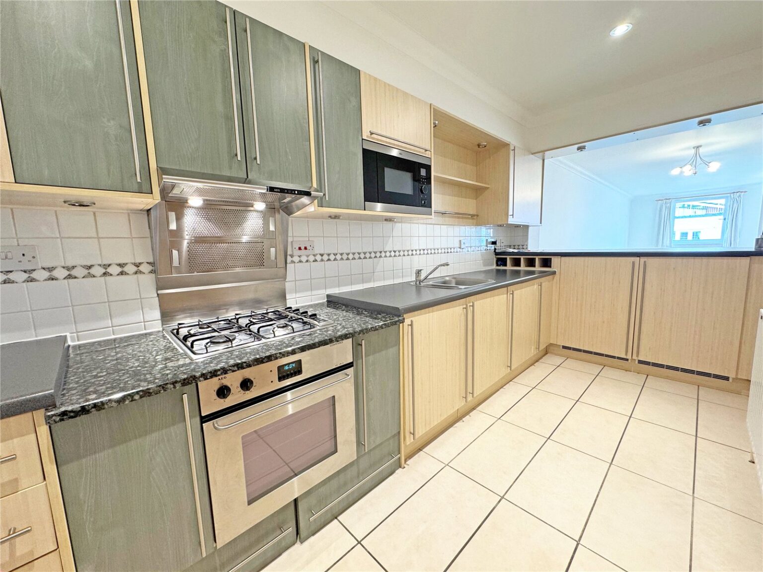 Twickenham Road, Teddington, TW11 gallery 5