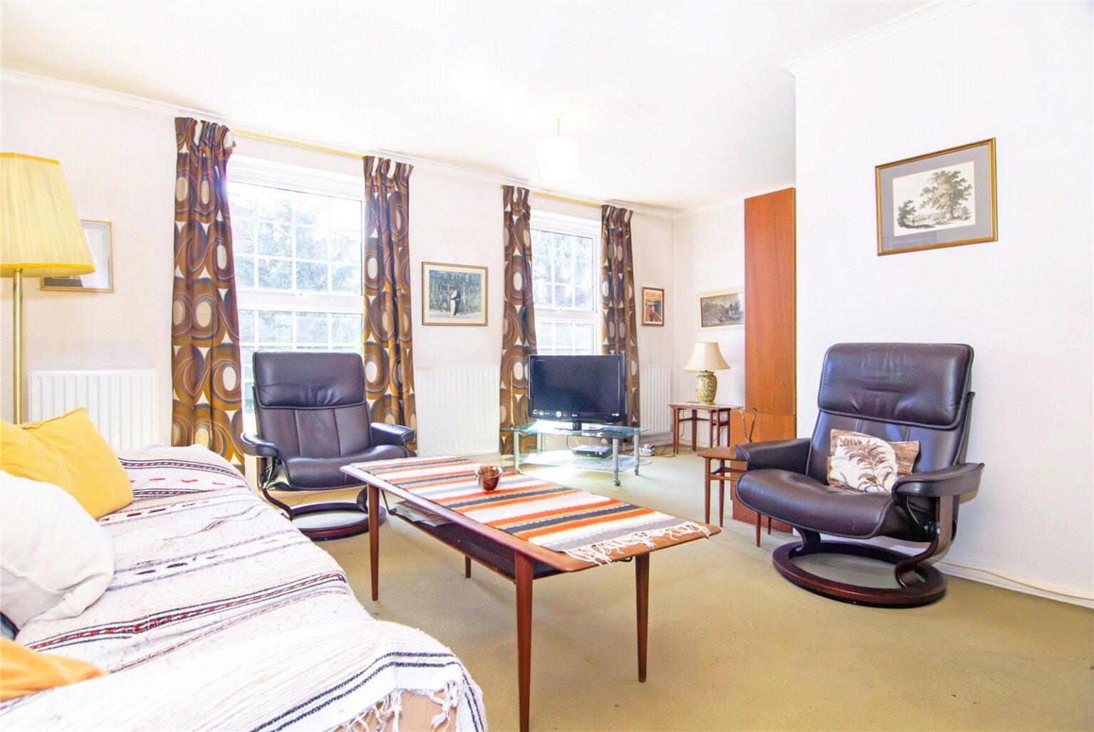 Langwood Chase, Teddington, TW11 gallery 4