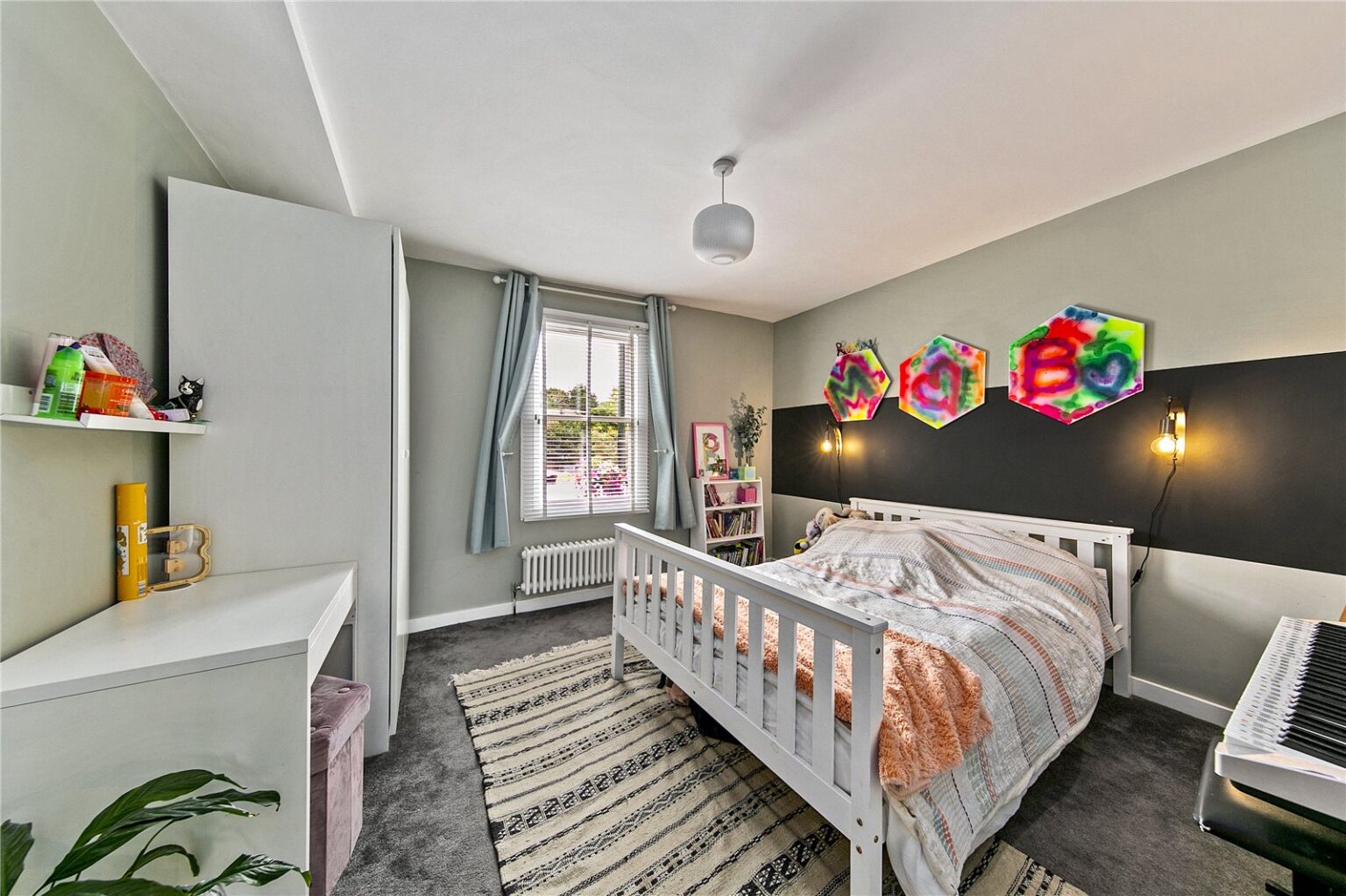 High Street, Hampton Wick, KT1 gallery 19