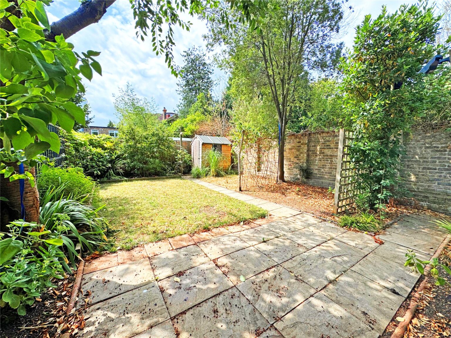 Peveril Drive, Teddington, TW11 gallery 2