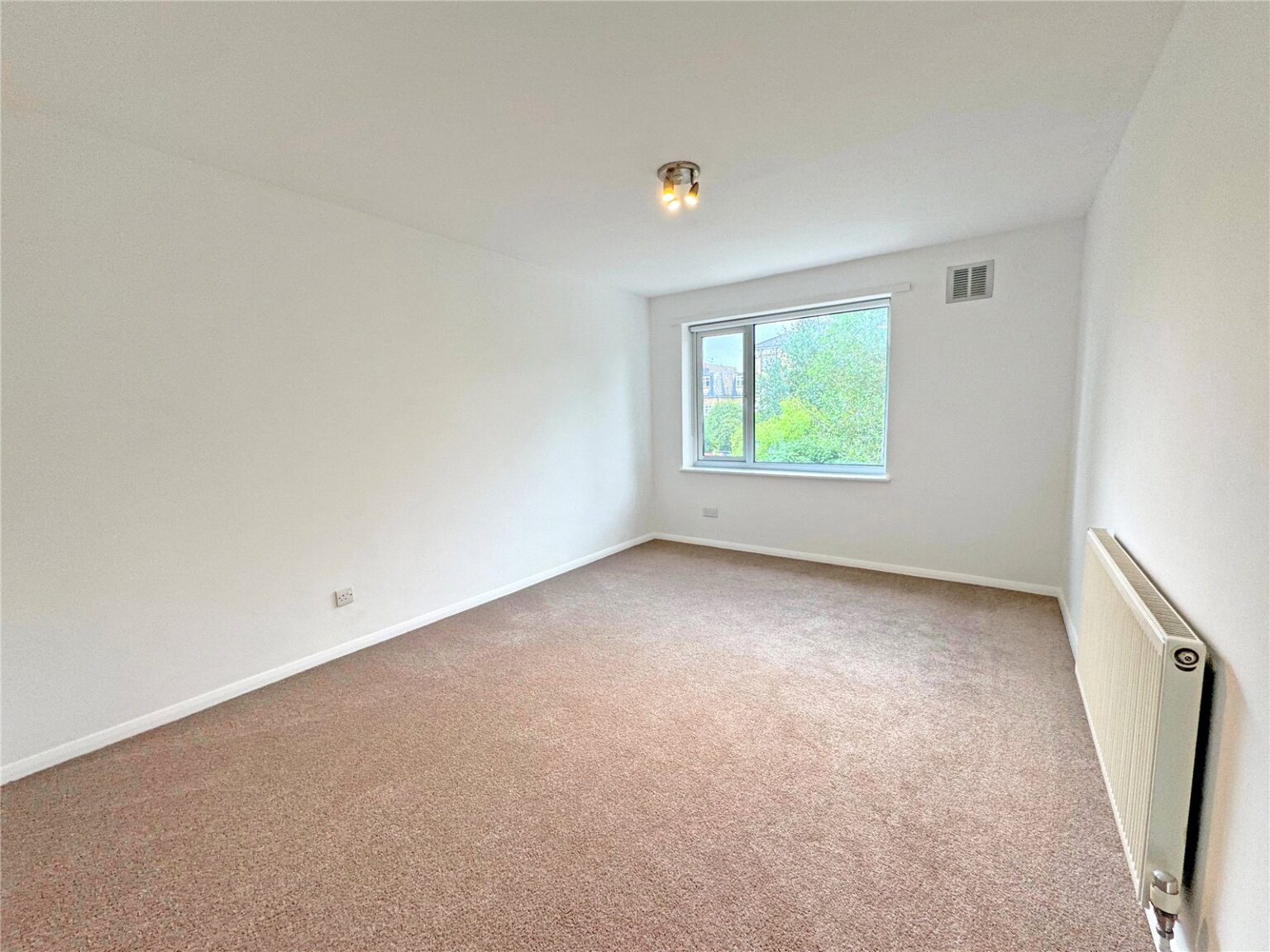 Peveril Drive, Teddington, TW11 gallery 7