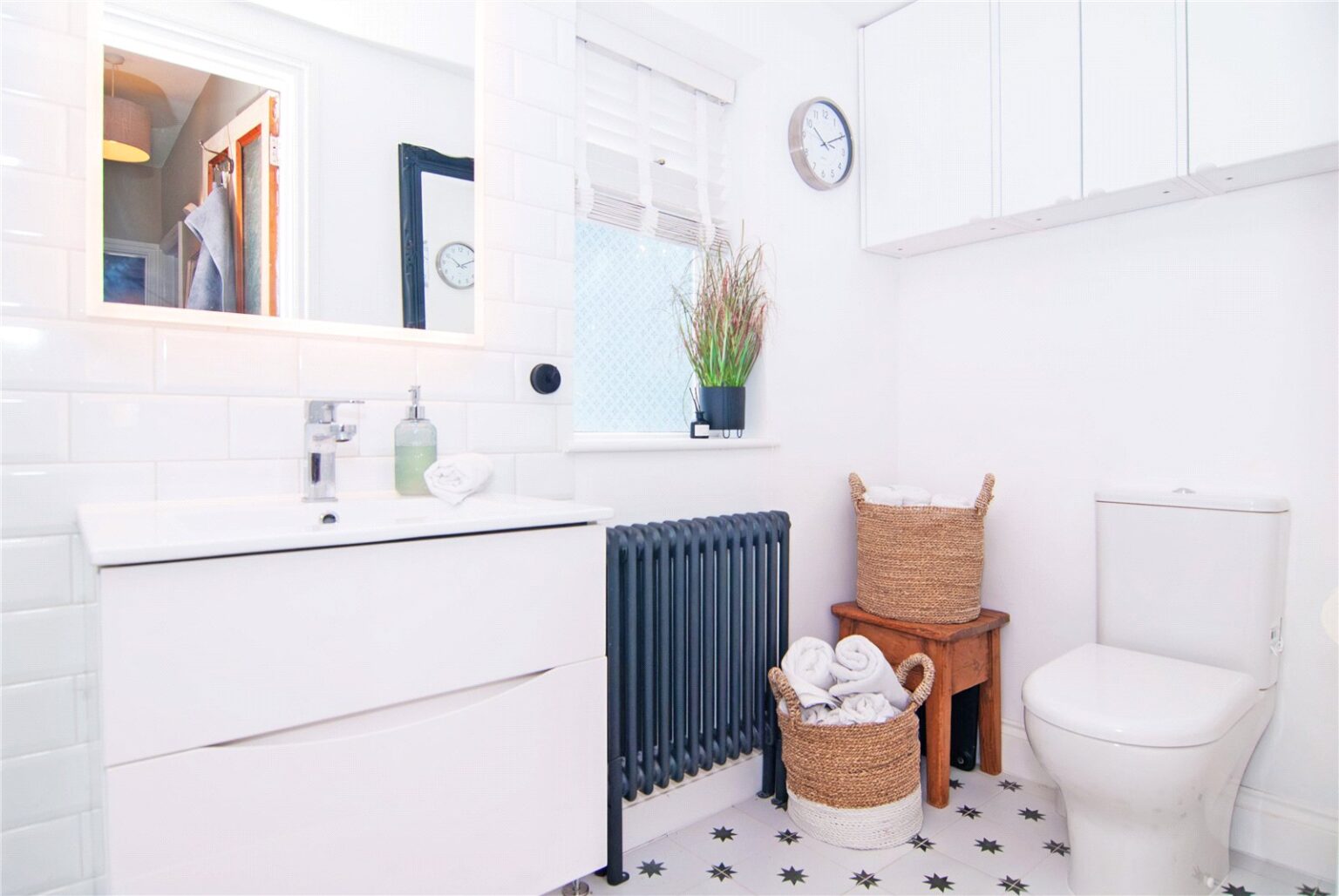 Vicarage Road, Teddington, TW11 gallery 12