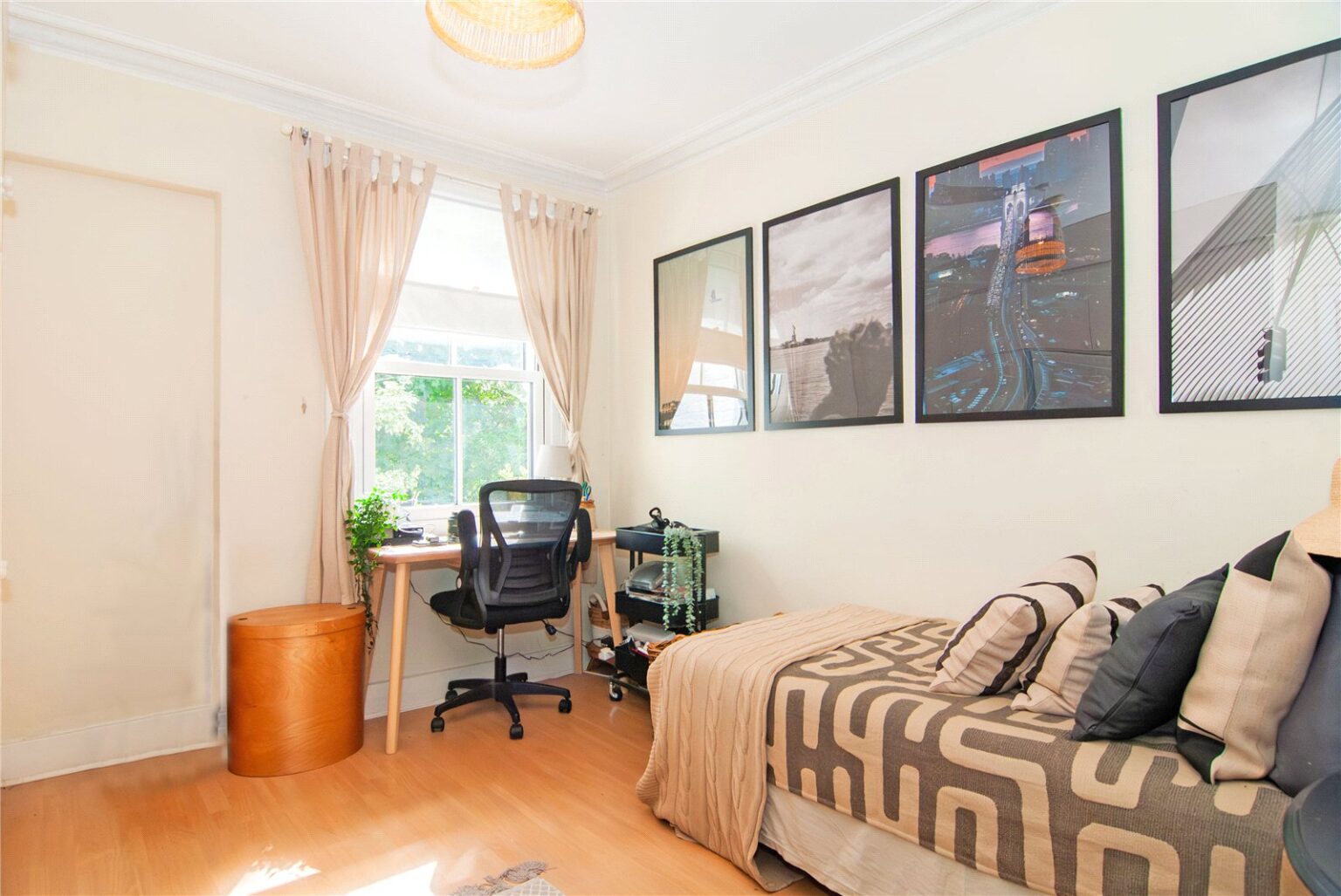 Vicarage Road, Teddington, TW11 gallery 14