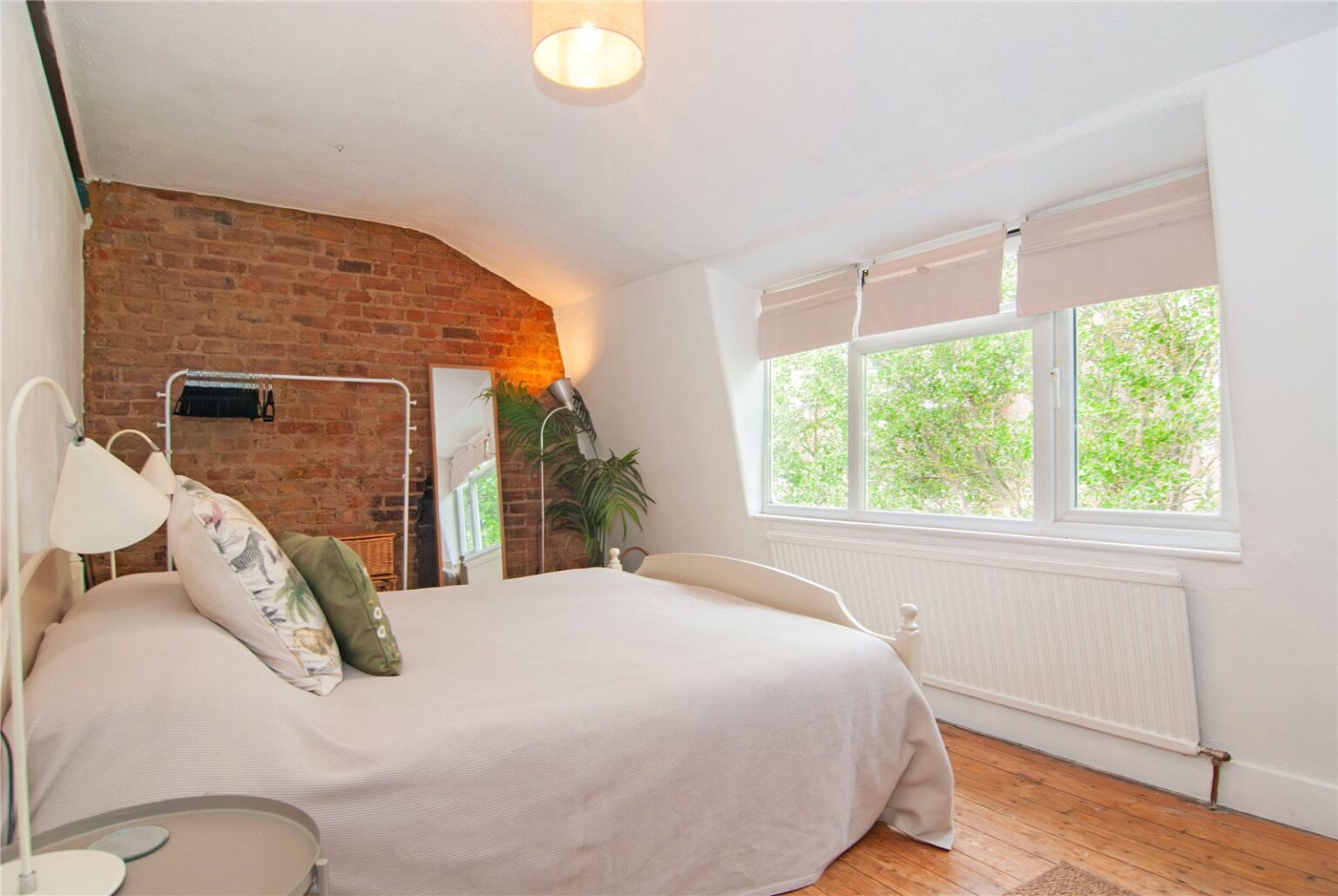 Vicarage Road, Teddington, TW11 gallery 13